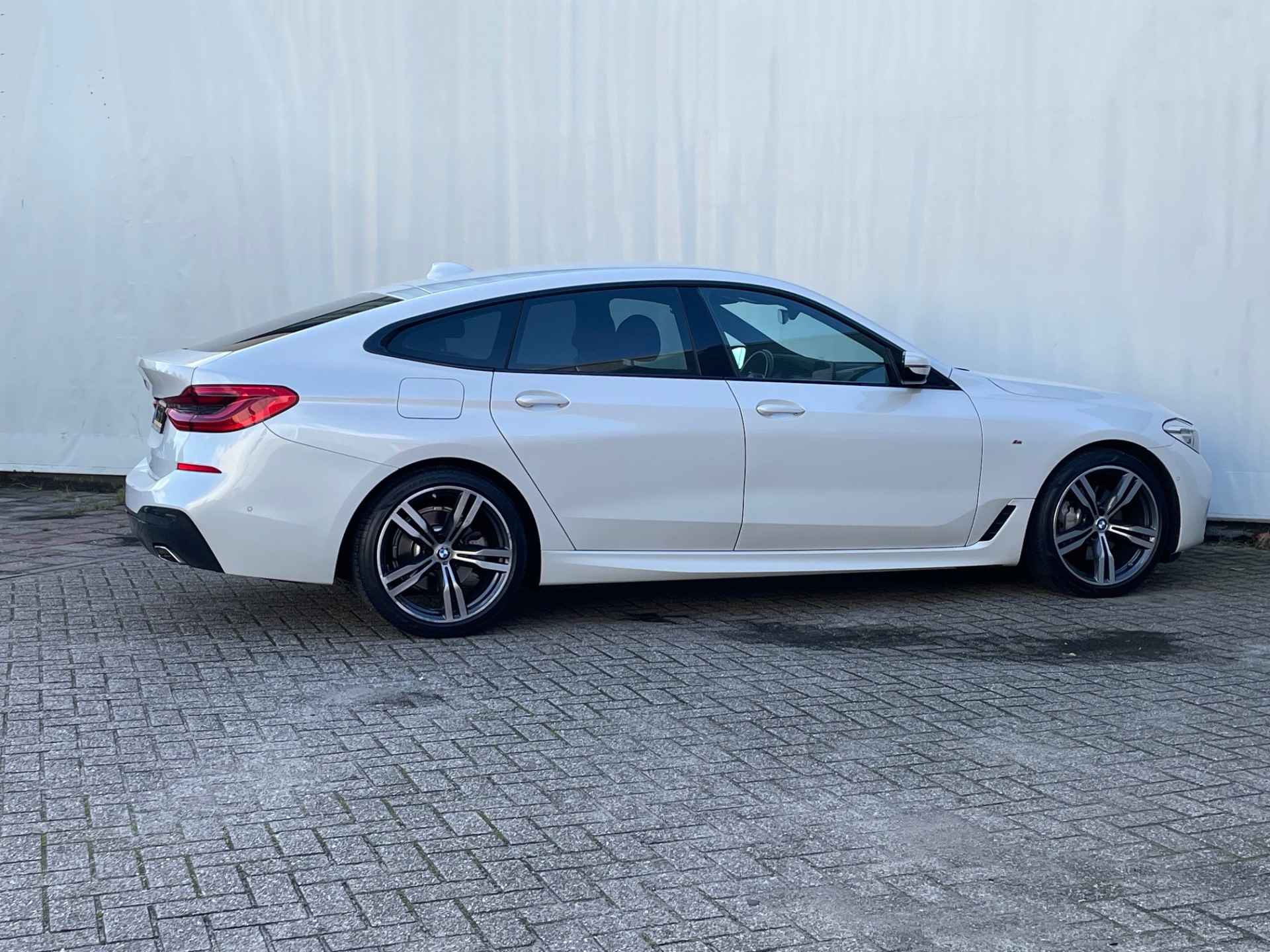 BMW 6 Serie Gran Turismo 620d HighExecutive M-pakket /Leder/ Hifi /Act.cc - 6/28