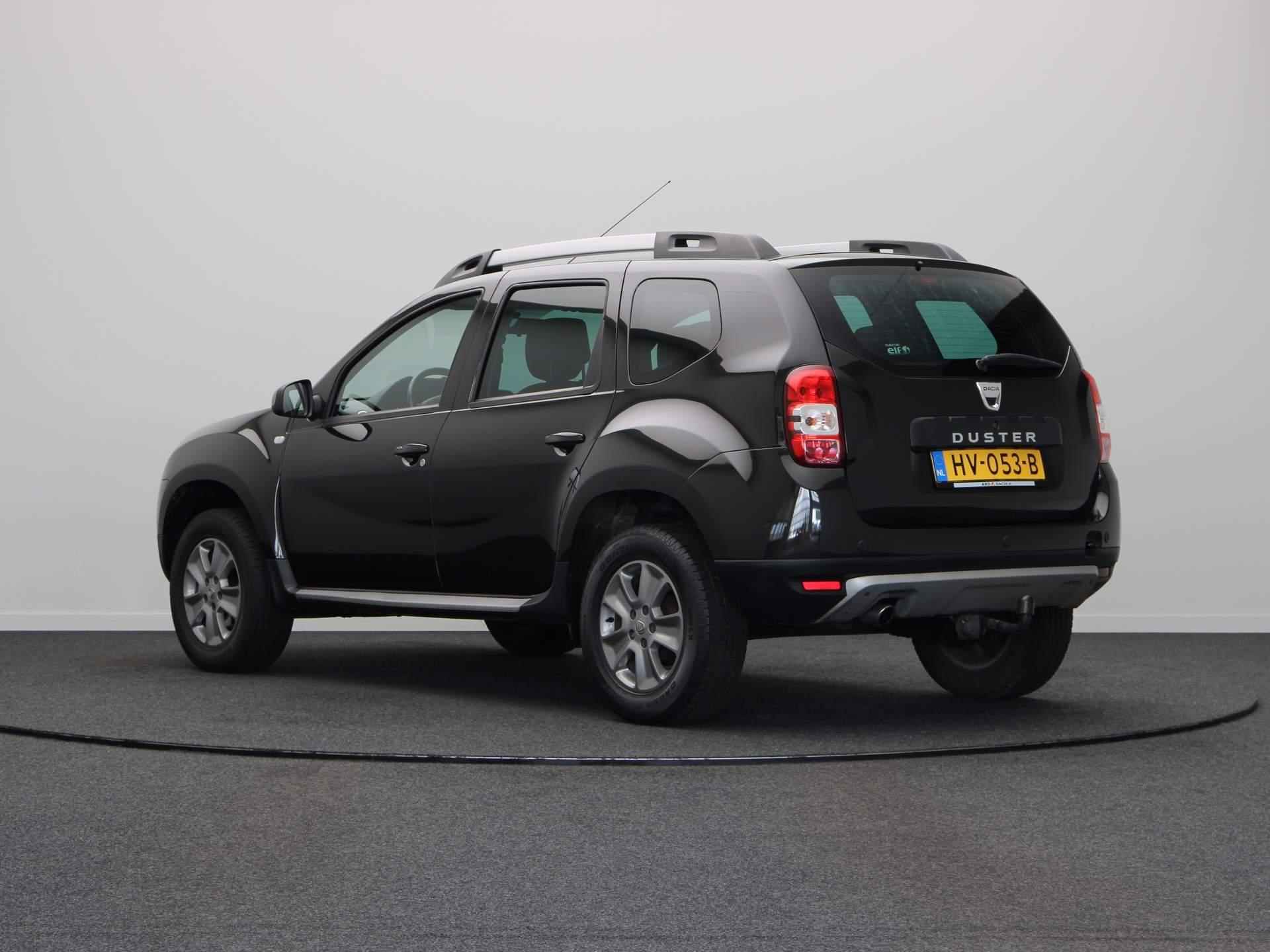 Dacia Duster TCe 125pk 4x2 Prestige | Trekhaak | Navigatie | Lederen Bekleding | Cruise Control | - 2/45