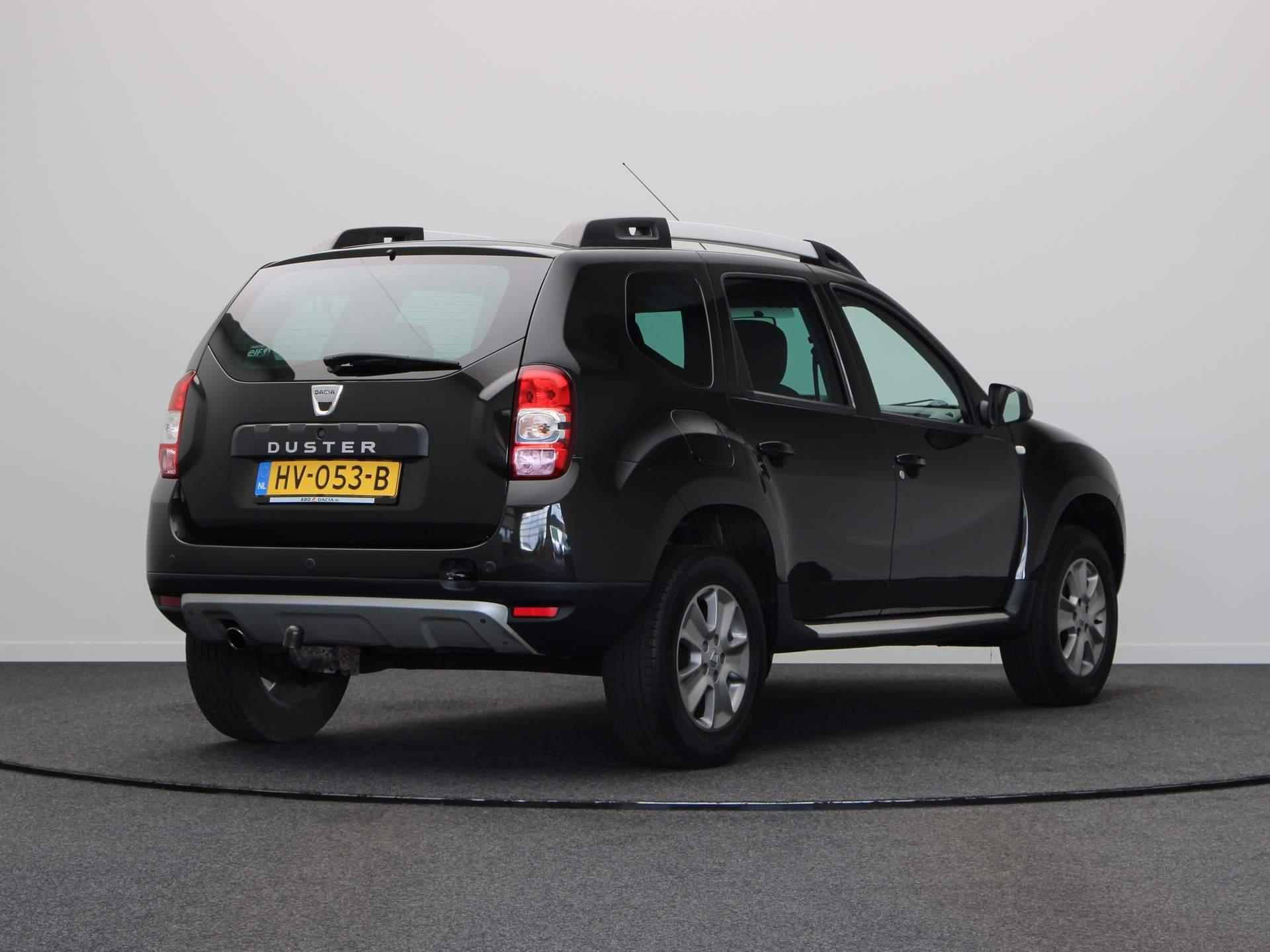 Dacia Duster TCe 125pk 4x2 Prestige | Trekhaak | Navigatie | Lederen Bekleding | Cruise Control | - 11/45