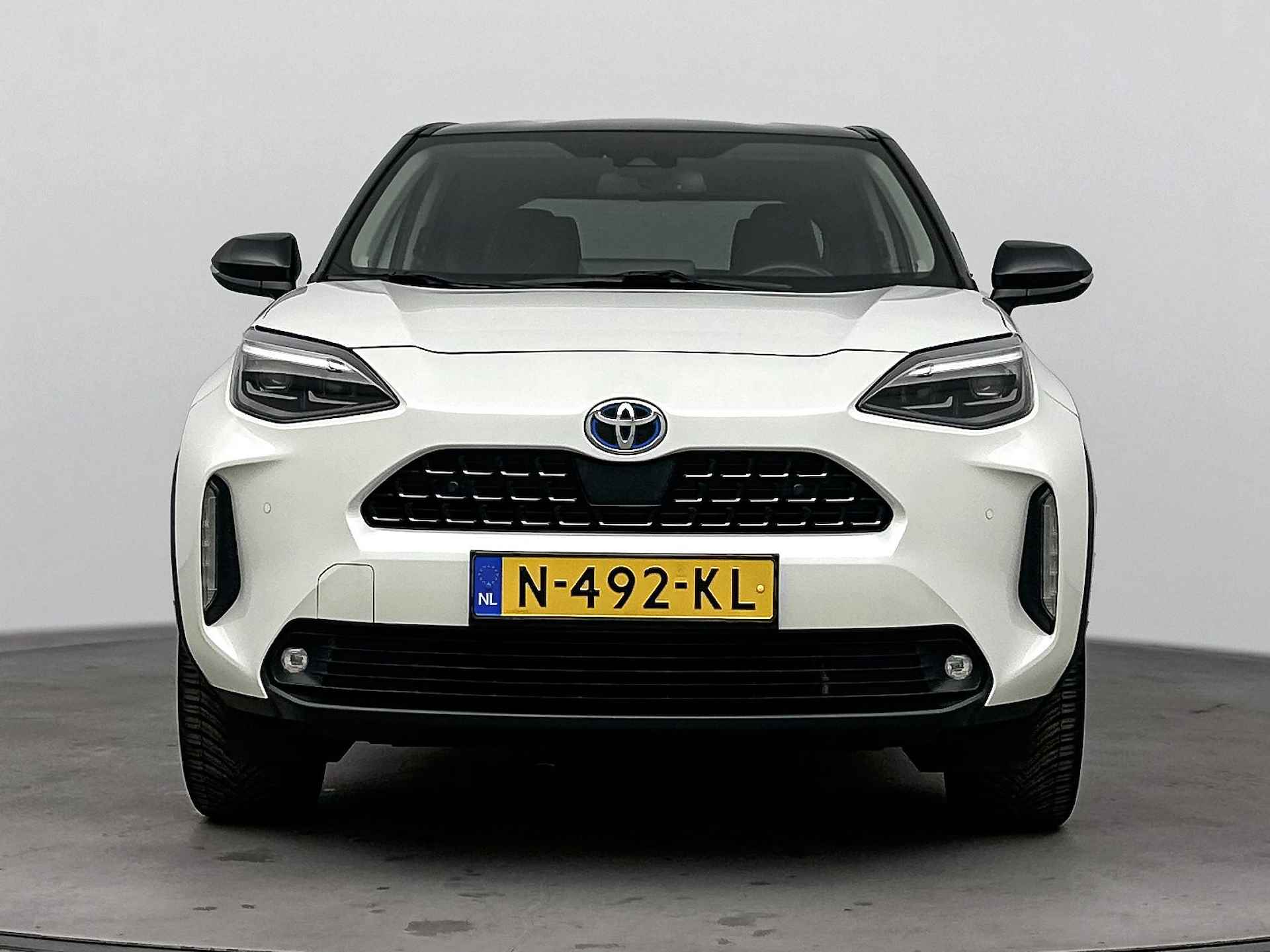 Toyota Yaris Cross 1.5 Hybrid Executive | JBL | Navigatie | Camera | Trekhaak | Parkeersensoren | LM velgen | Head up Display | - 27/44