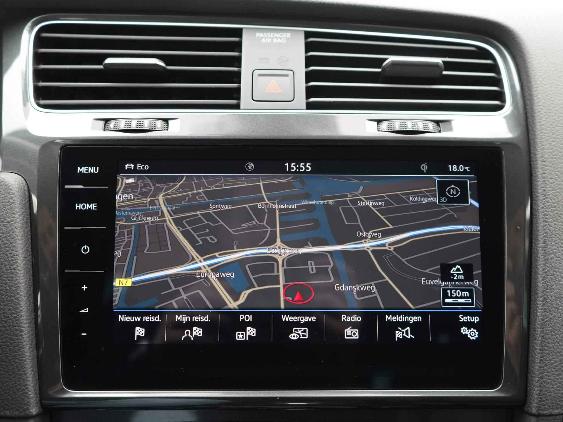 Volkswagen e-Golf E-DITION Adaptive cruise / Virtual cockpit / Leer / Clima / Navi / Achteruitrijcamera - 18/46