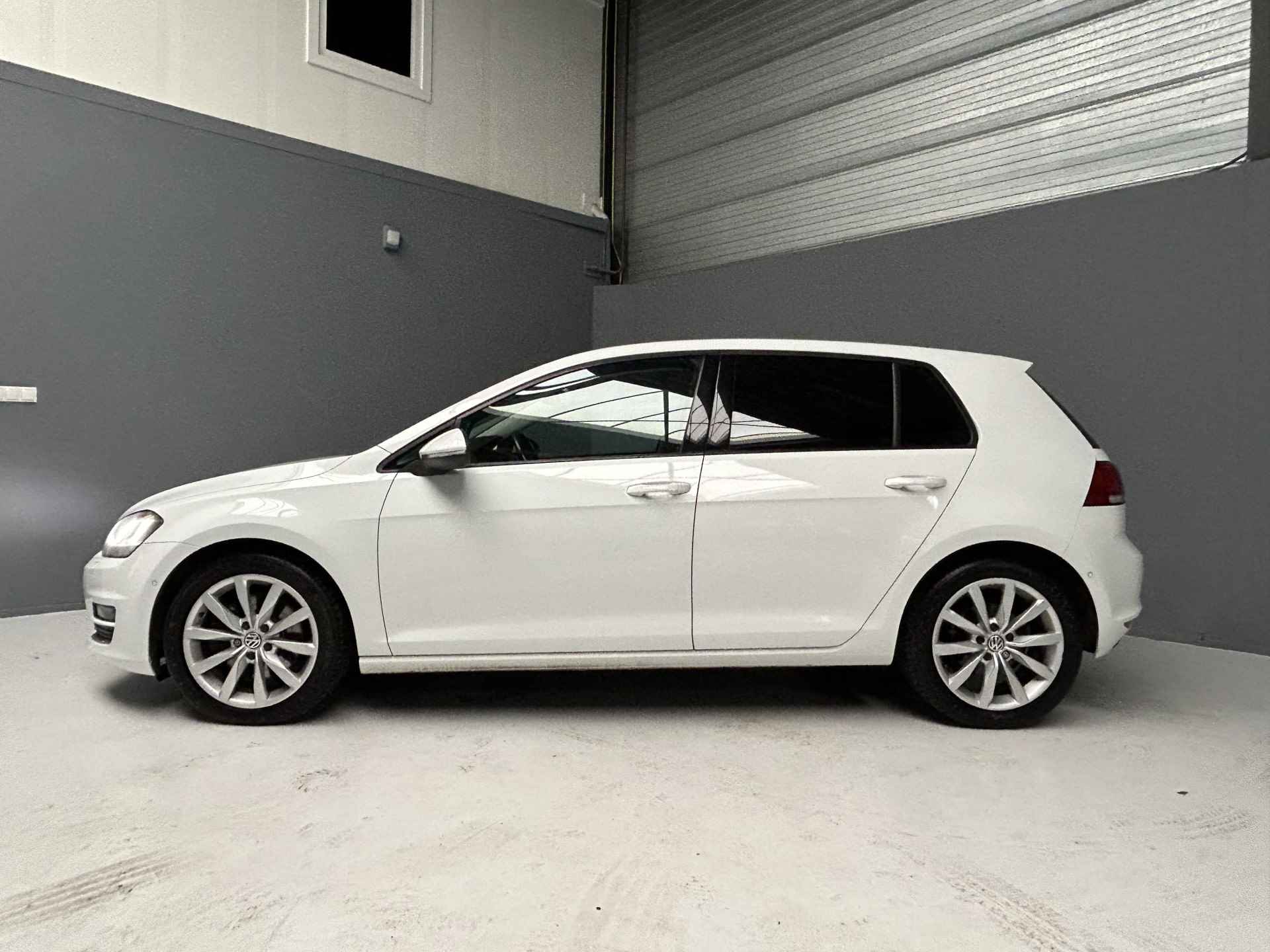 Volkswagen Golf 1.4 TSI Highline MotorRevisie|Xenon|Navi|Cam|Adapt-Cruise|Dealer Onderhouden | - 6/36