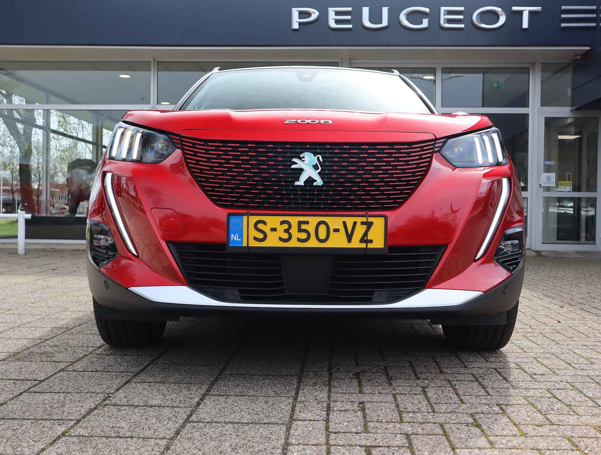 Peugeot e-2008 GT Pack EV 50kWh 136PK Automaat, Rijklaarprijs, Navigatie Stoelverwarming Adaptieve cruise control - 17/80