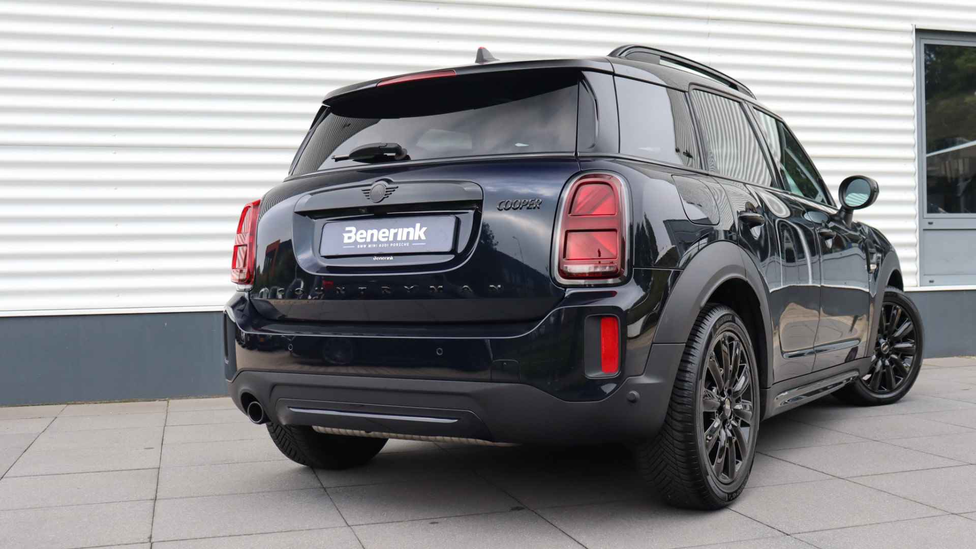 MINI Countryman 1.5 Cooper | Panoramadak | Head-up | Stuurwielverwarming | Comfort Access | Achteruitrijcamera - 18/34