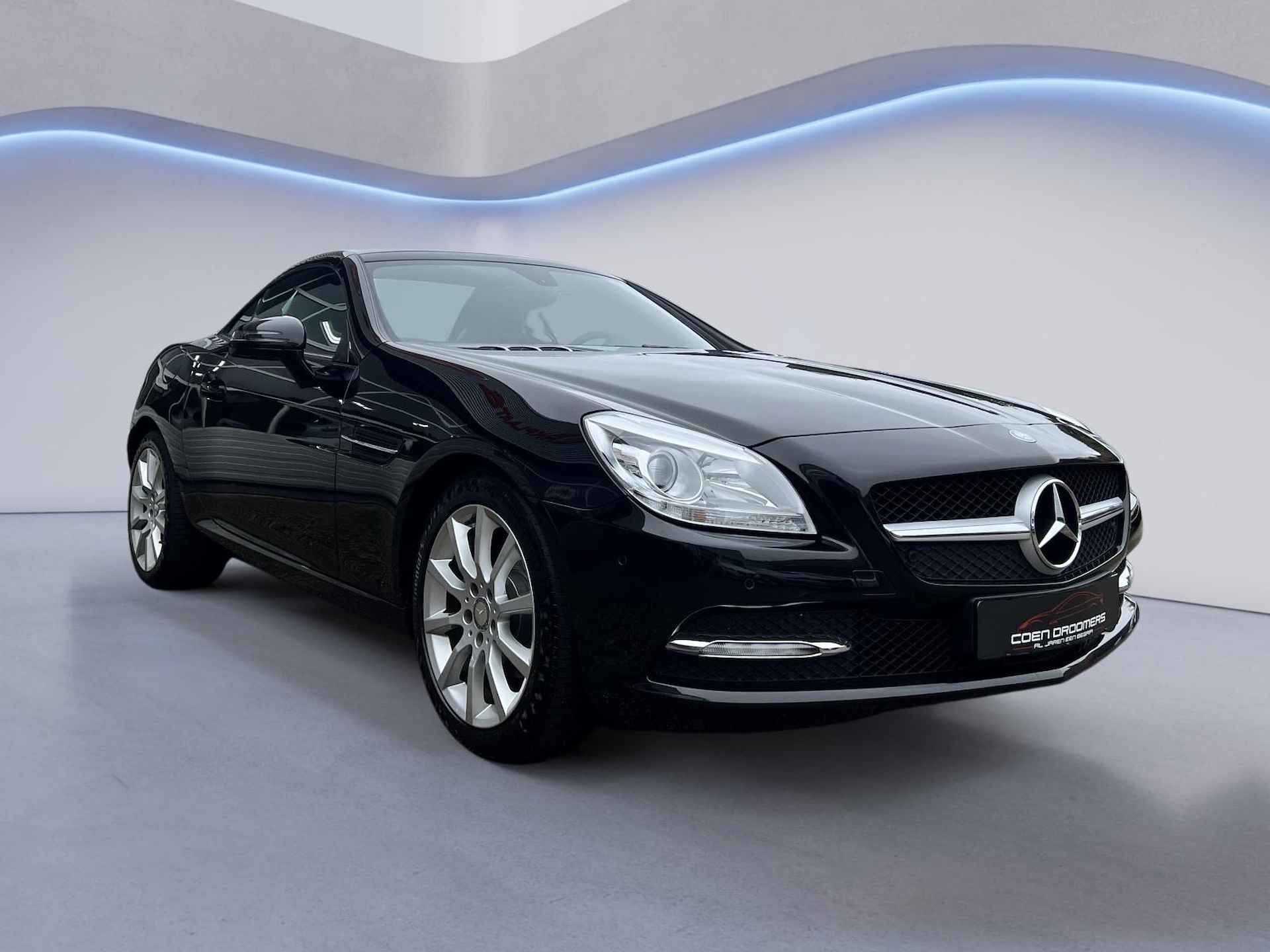 Mercedes-Benz SLK-klasse 200 Automaat / Cruise Control/ Stoel en nekverwarming / Navi / Sportonderstel / Licht & regensensor / Vol leder / - 7/37