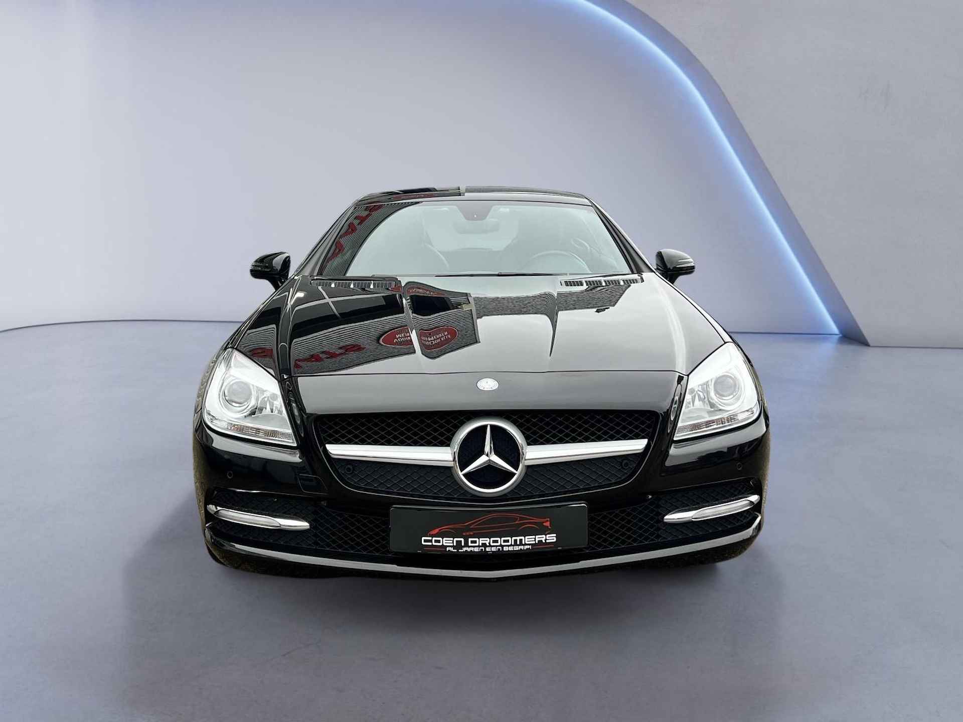 Mercedes-Benz SLK-klasse 200 Automaat / Cruise Control/ Stoel en nekverwarming / Navi / Sportonderstel / Licht & regensensor / Vol leder / - 8/37