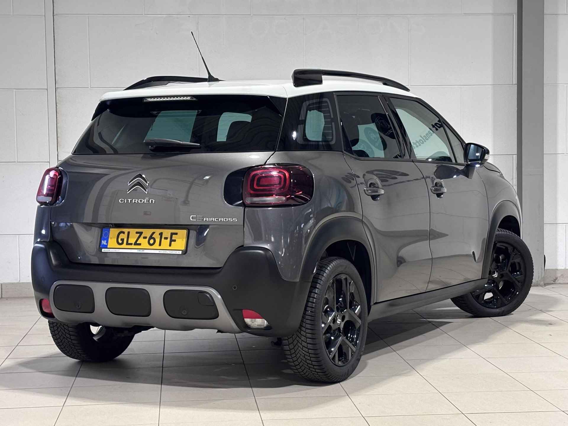 Citroën C3 Aircross SUV Shine Pack 1.2 PureTech 110pk H6 | NAVI | CAMERA | STOELVERW. | KEYLESS ENTRY | PARKEERHULP | HEAD-UP DISPLAY | 17" LM-VELGEN | GRIPCONTROL | DAB+ | - 8/59