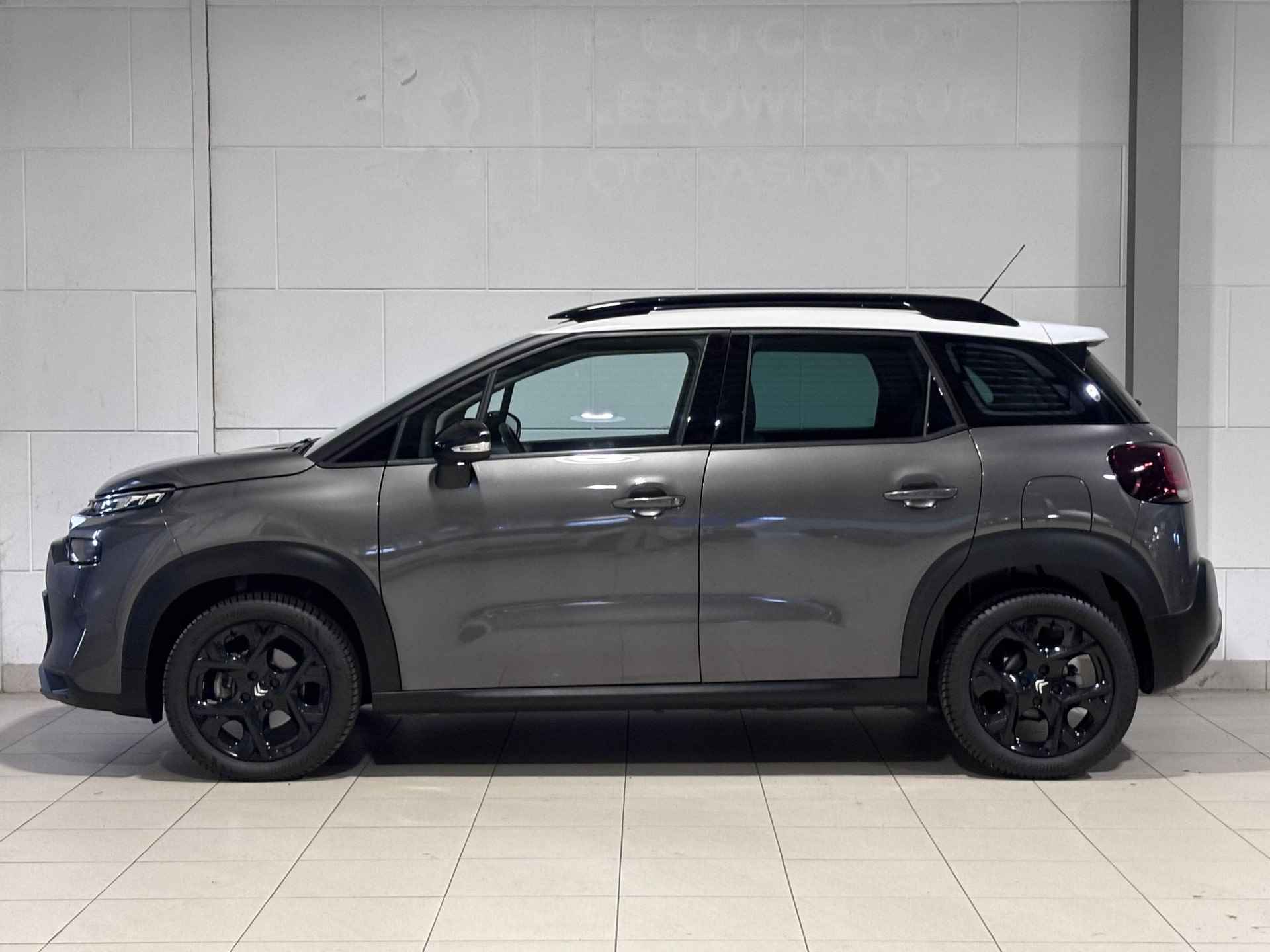 Citroën C3 Aircross SUV Shine Pack 1.2 PureTech 110pk H6 | NAVI | CAMERA | STOELVERW. | KEYLESS ENTRY | PARKEERHULP | HEAD-UP DISPLAY | 17" LM-VELGEN | GRIPCONTROL | DAB+ | - 10/59