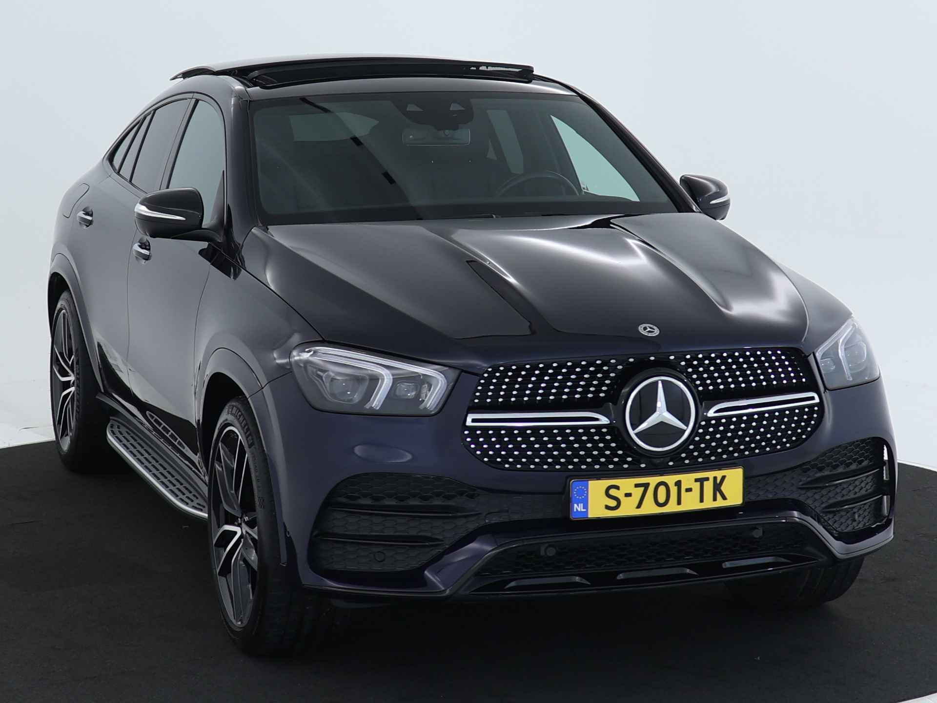 Mercedes-Benz GLE 350 e 4MATIC Plug-In Hybride | Trekhaak | Panoramadak | Burmester | Luchtvering | Rij-assistentiepakket | Inclusief 24 maanden MB Certified garantie voor Europa. - 29/46