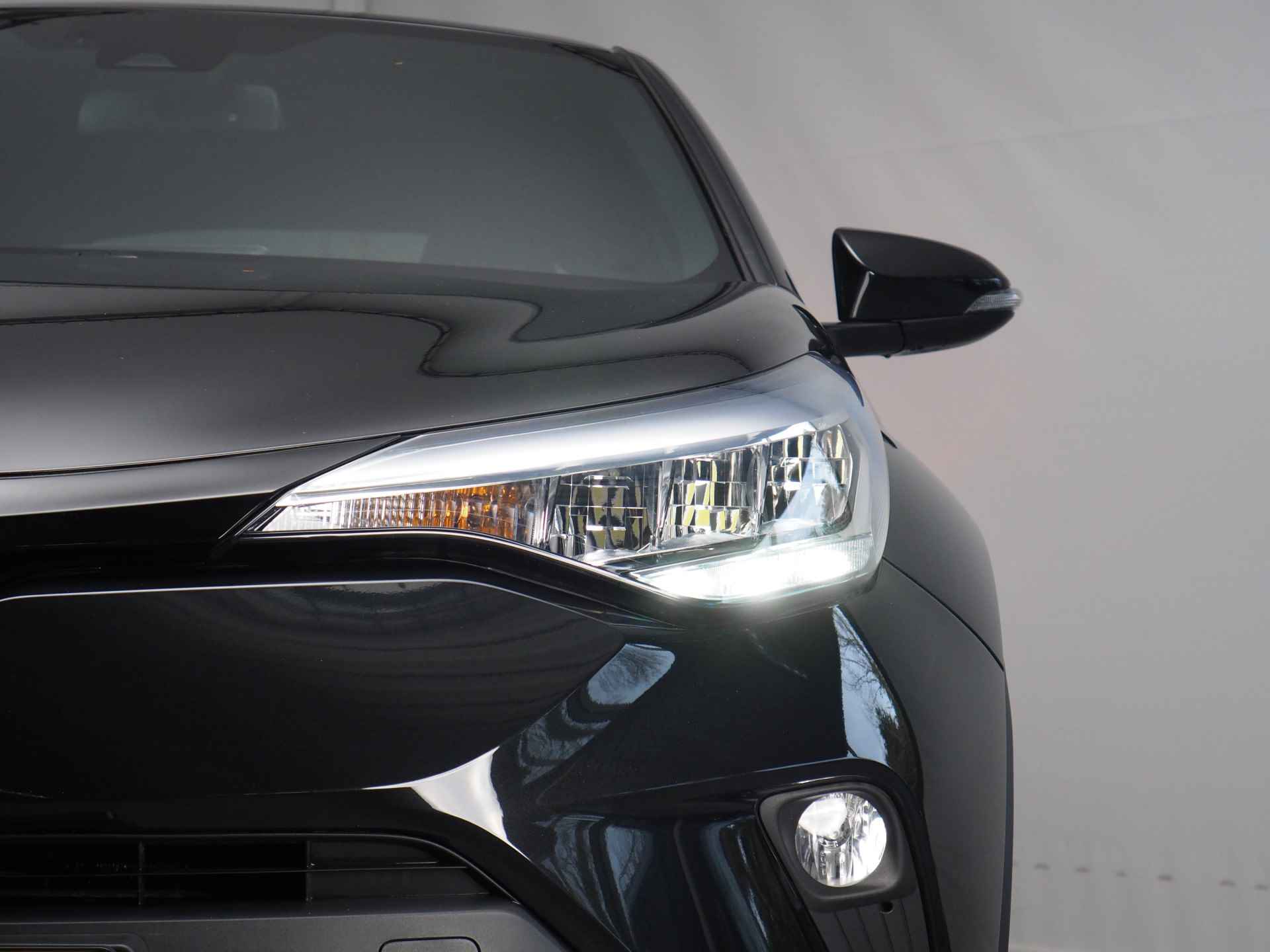 Toyota C-HR 1.8 Hybrid Style Plus | Noodremfunctie (met stuurcorrectie) | Dodehoekdetectie | Android Auto/ Apple CarPlay | Adaptive Cruise Control | Lane Assist - 20/44