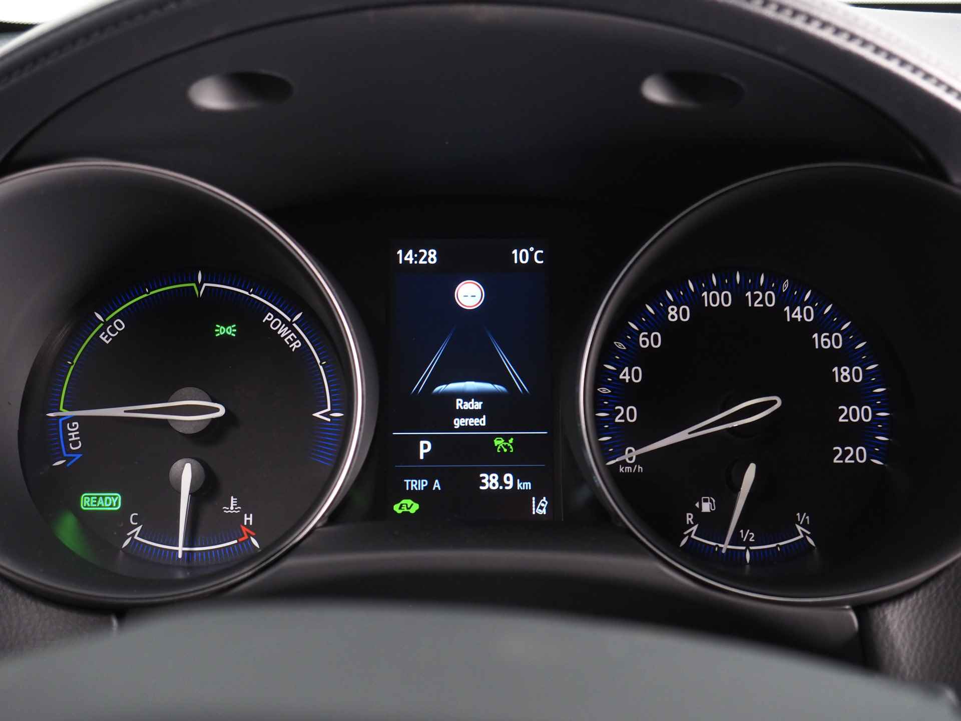 Toyota C-HR 1.8 Hybrid Style Plus | Noodremfunctie (met stuurcorrectie) | Dodehoekdetectie | Android Auto/ Apple CarPlay | Adaptive Cruise Control | Lane Assist - 36/44