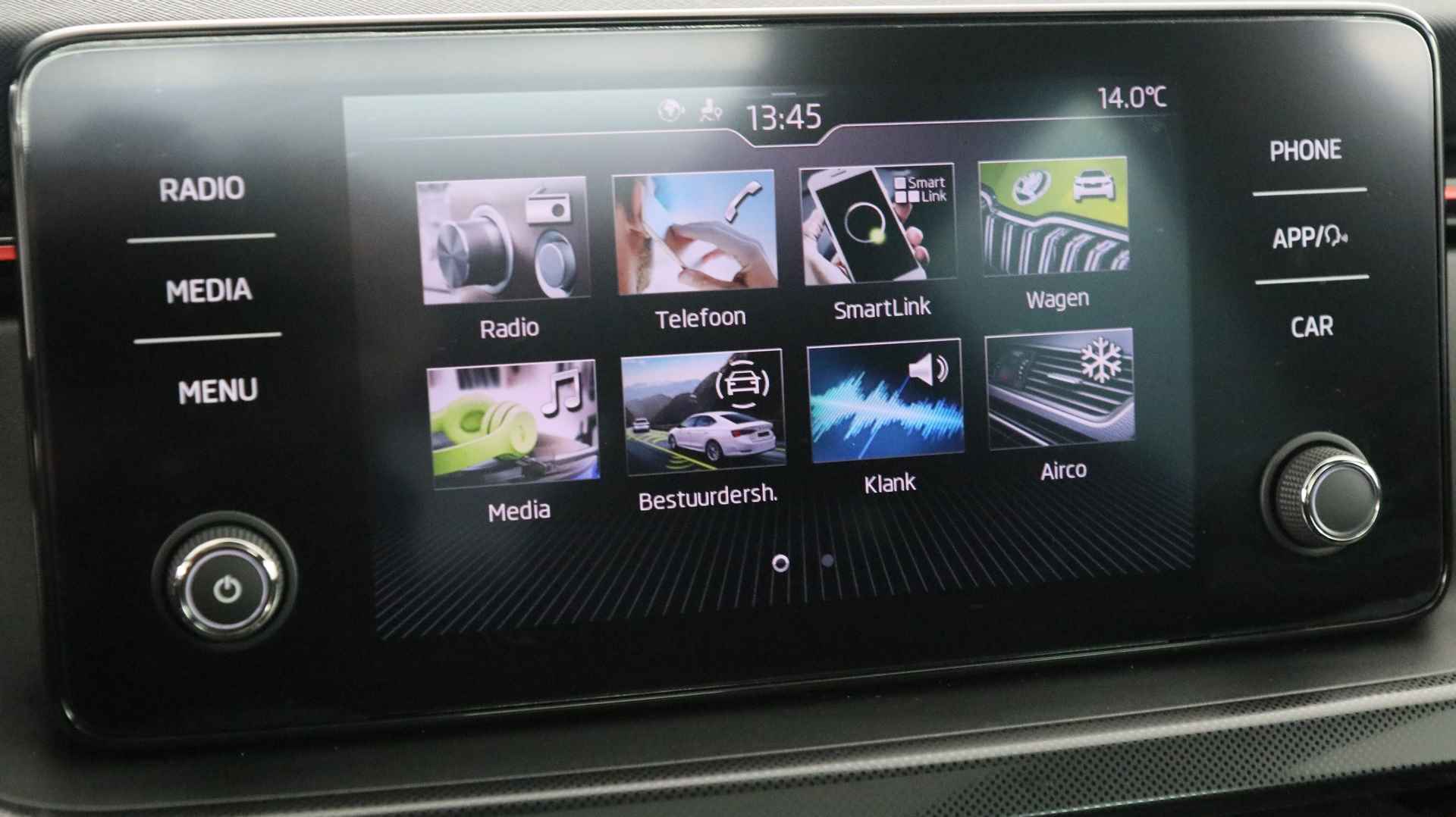 Škoda Scala 1.0 TSI 110pk Sport Business DSG / Apple Carplay / Panoramadak / Camera / Cruise Control - 28/36