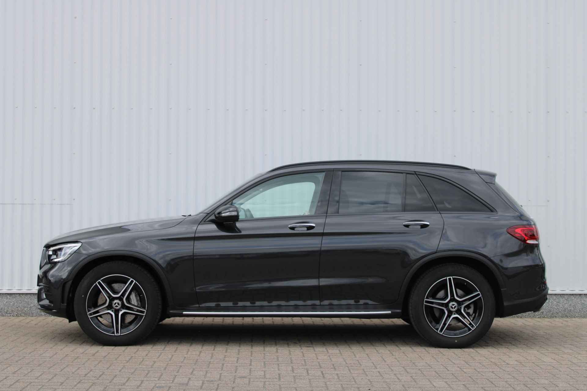 Mercedes-Benz GLC 200 4MATIC Business Solution AMG - 3/23