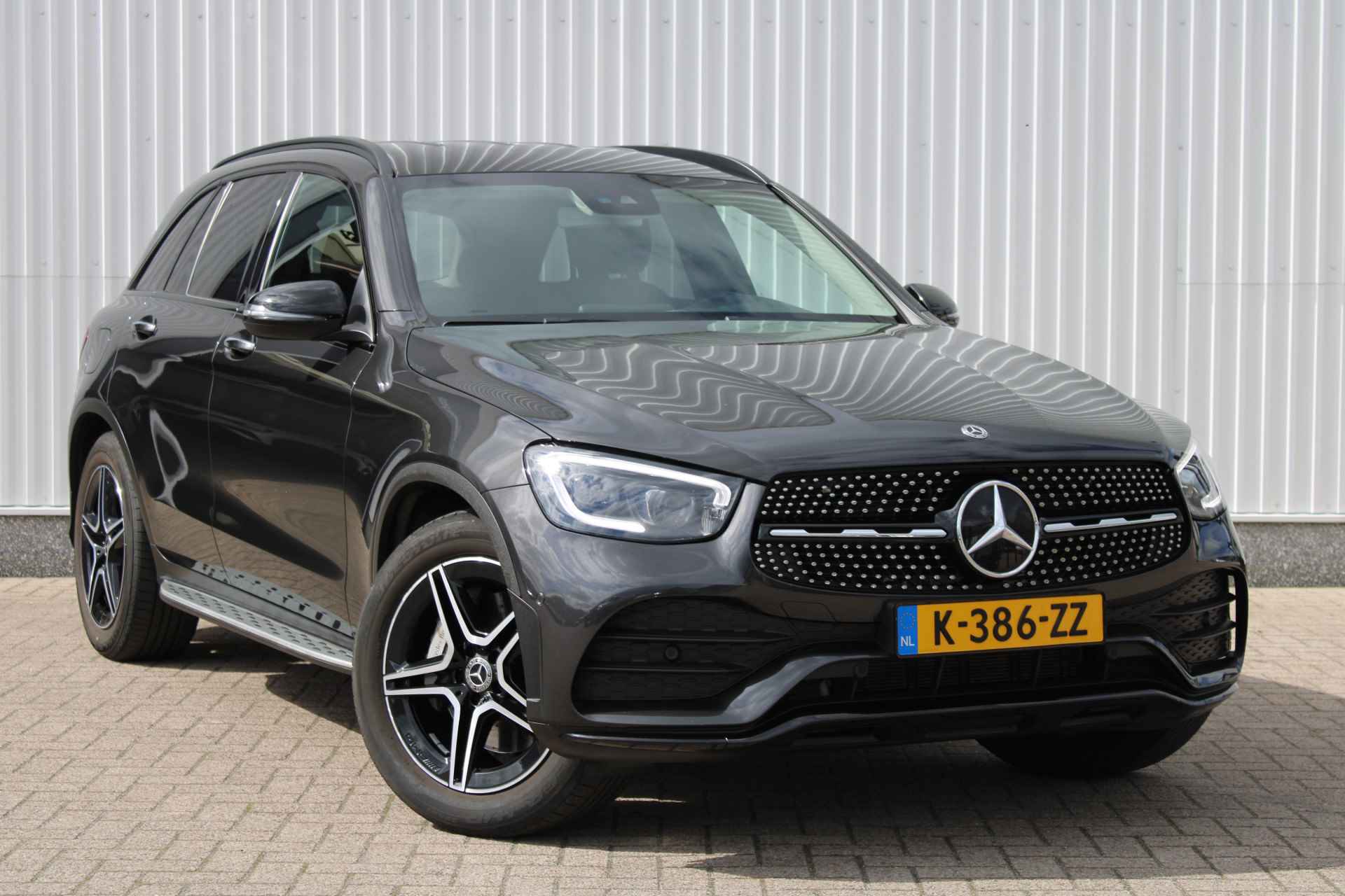 Mercedes-Benz GLC 200 4MATIC Business Solution AMG - 6/23
