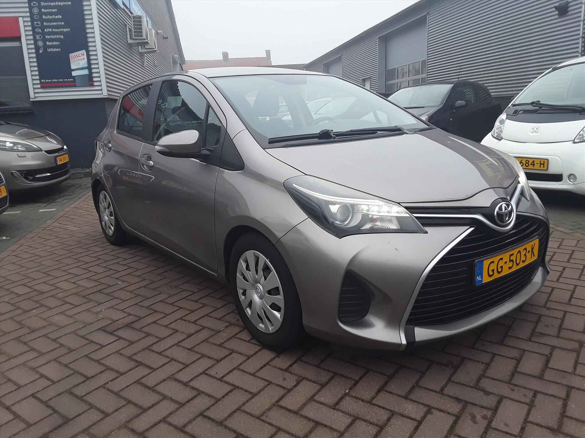 TOYOTA Yaris 1.5 Full Hybrid 100pk 5D Aut Aspiration - 2/29