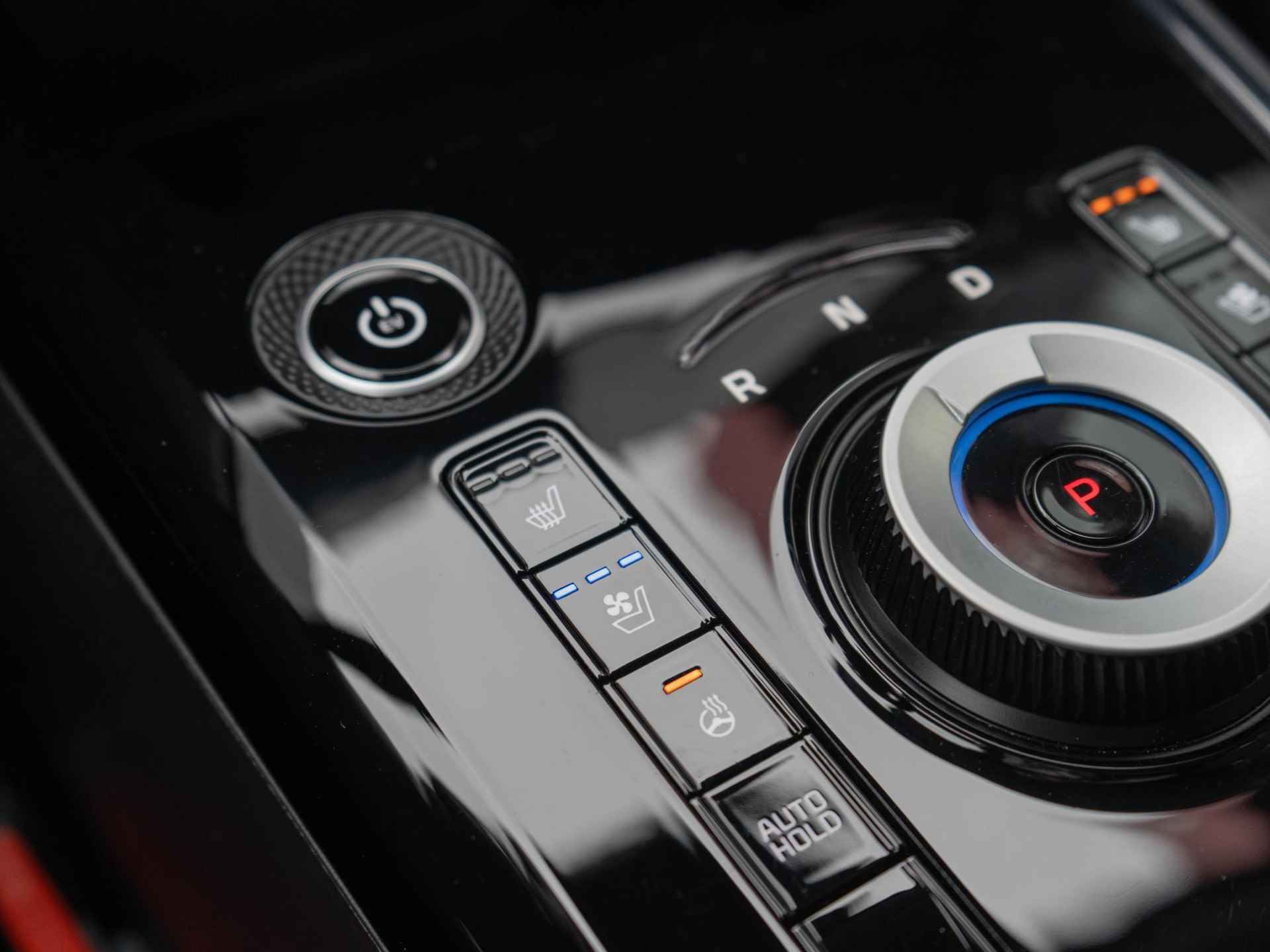 Kia Niro EV ExecutiveLine 64.8 kWh | Snel rijden | Head up display | Harman en kardon audio | - 14/35