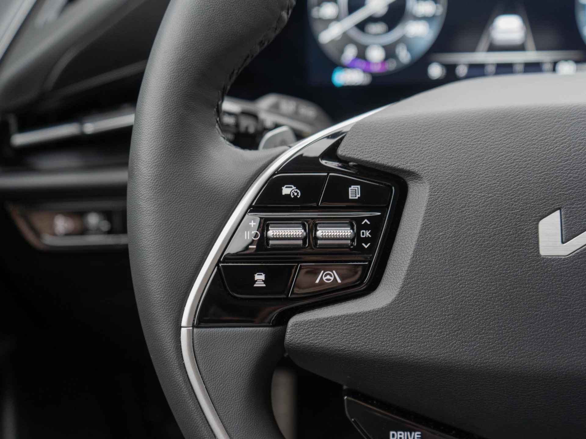 Kia Niro EV ExecutiveLine 64.8 kWh | Snel rijden | Head up display | Harman en kardon audio | - 18/35