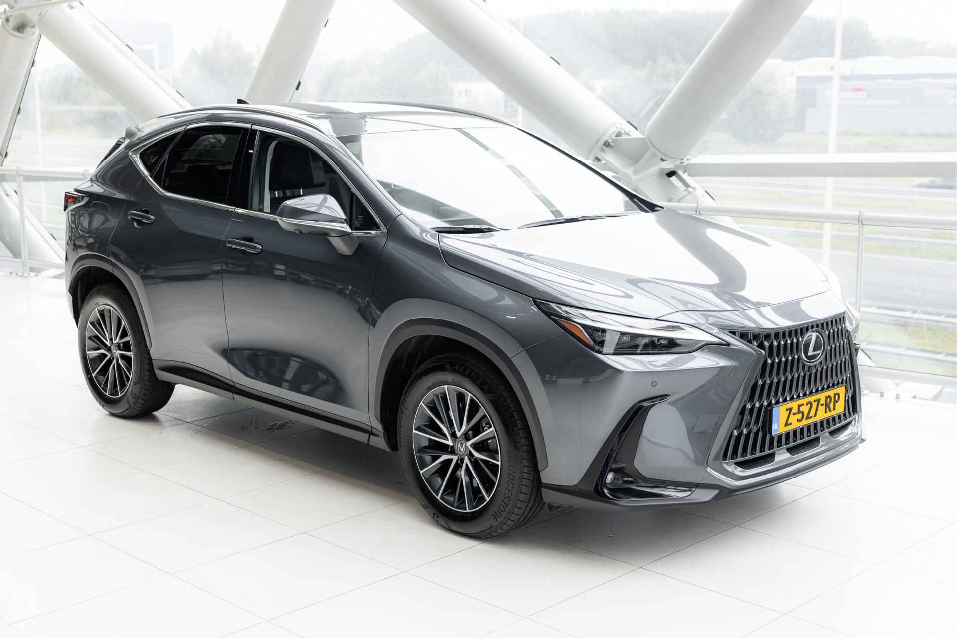 Lexus NX 450h+ AWD Executive Line Limited | Apple Carplay | Stoelverwarming & verkoeling | Headup display | - 6/31