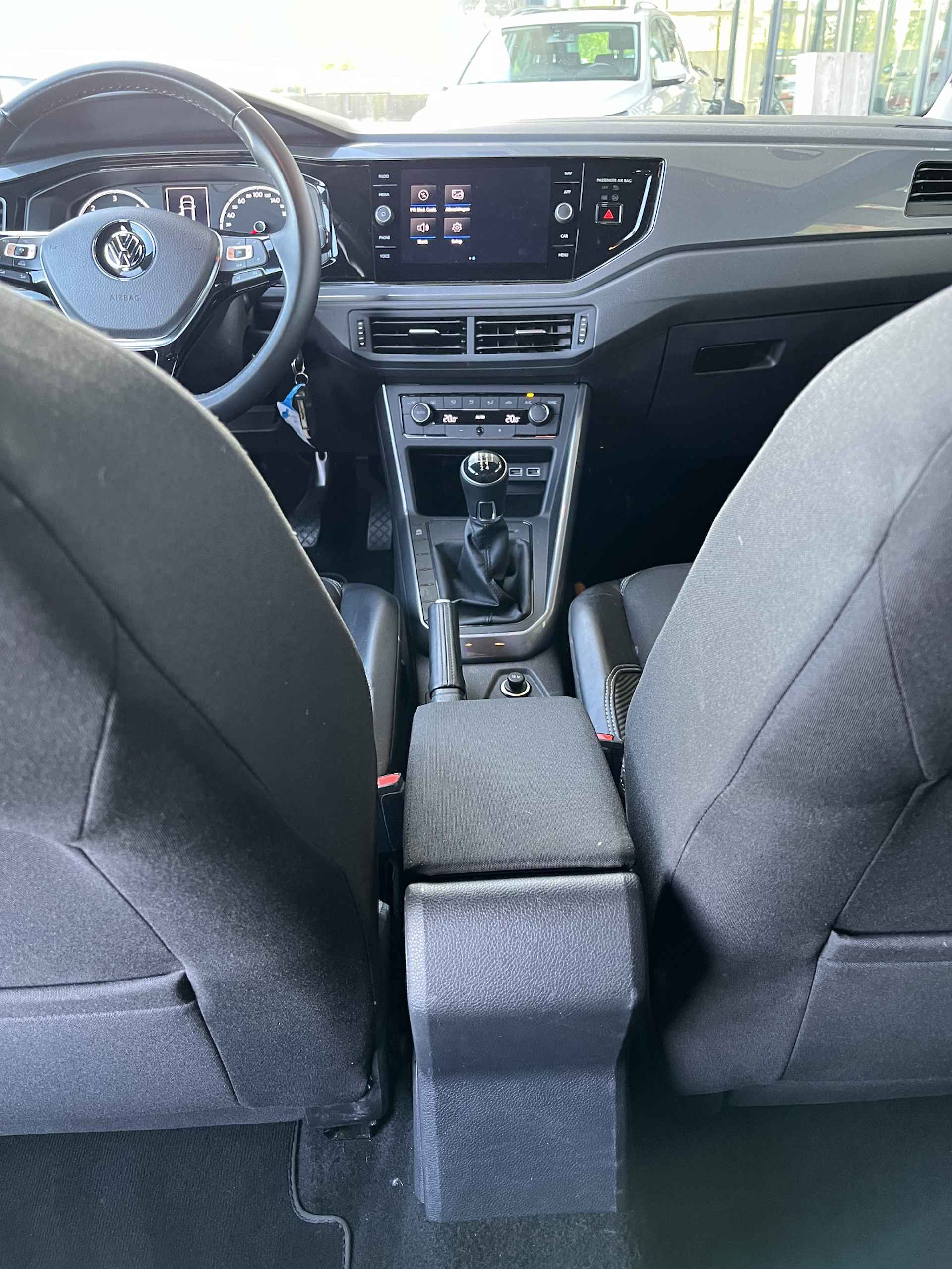 Volkswagen Polo 1.6 TDI Comfortline 1ste eig. Navi App-Conn Cruise - 33/39