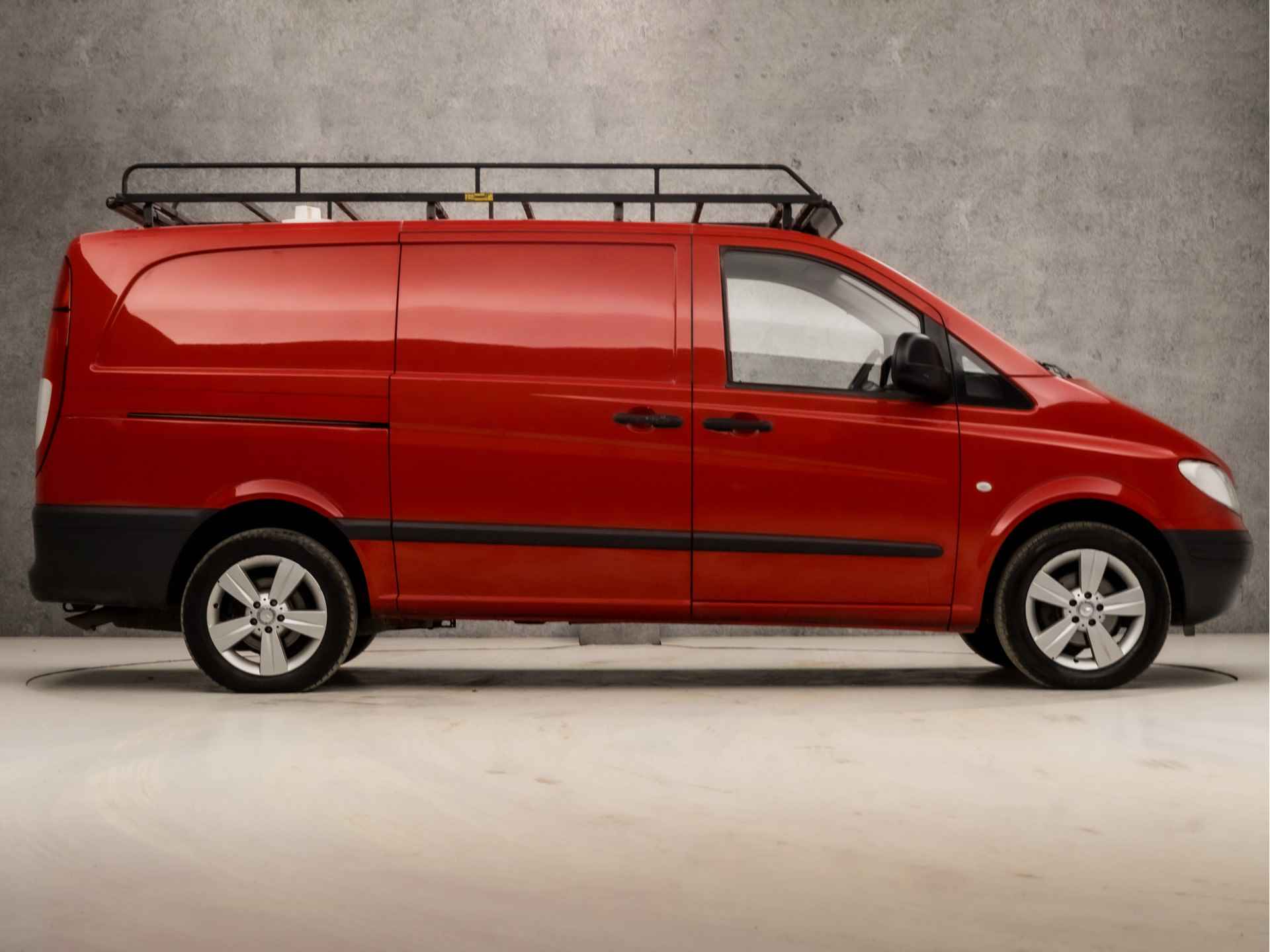 Mercedes-Benz Vito 109 CDI 320 Amigo (YOUNGTIMER, MARGE, NAP, NAVIGATIE, BLUETOOTH, CRUISE, AIRCO, ELEK PAKKET, SPORTSTOELEN, LM VELGEN, NIEUWE APK, NIEUWSTAAT) - 4/28