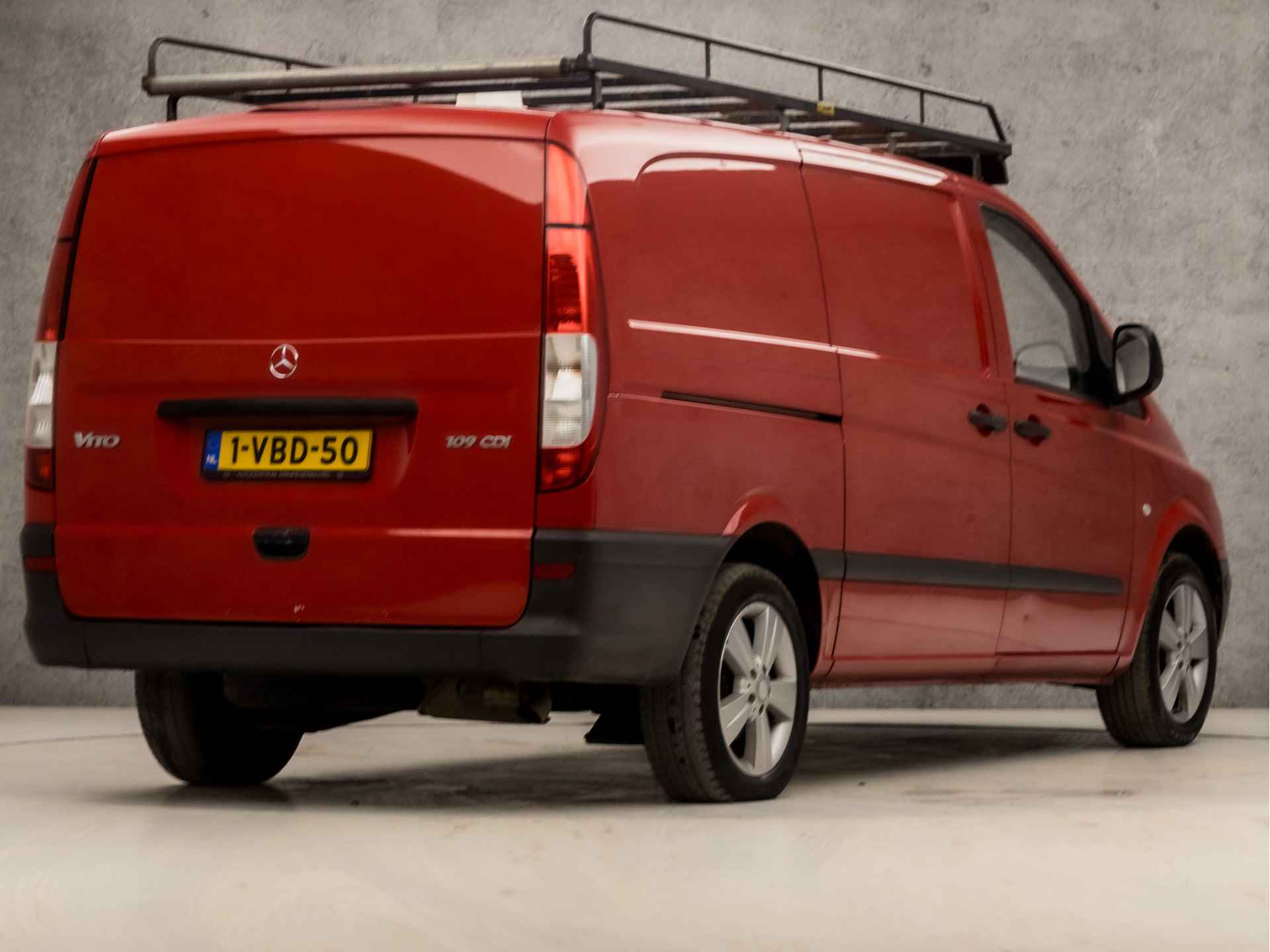 Mercedes-Benz Vito 109 CDI 320 Amigo (YOUNGTIMER, MARGE, NAP, NAVIGATIE, BLUETOOTH, CRUISE, AIRCO, ELEK PAKKET, SPORTSTOELEN, LM VELGEN, NIEUWE APK, NIEUWSTAAT) - 5/28