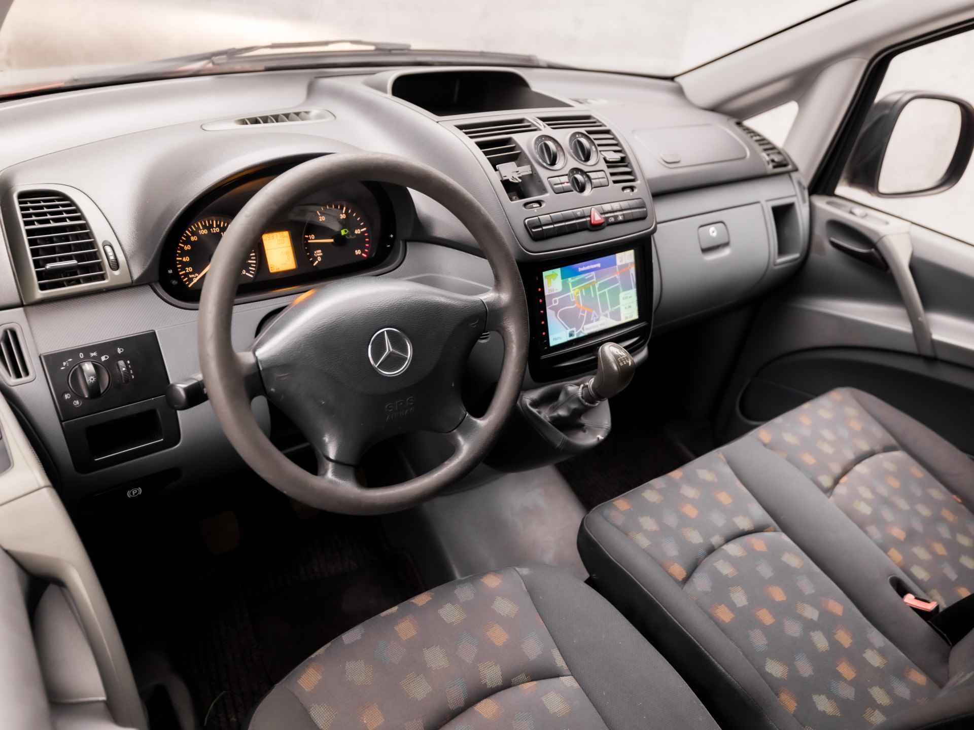 Mercedes-Benz Vito 109 CDI 320 Amigo (YOUNGTIMER, MARGE, NAP, NAVIGATIE, BLUETOOTH, CRUISE, AIRCO, ELEK PAKKET, SPORTSTOELEN, LM VELGEN, NIEUWE APK, NIEUWSTAAT) - 6/28