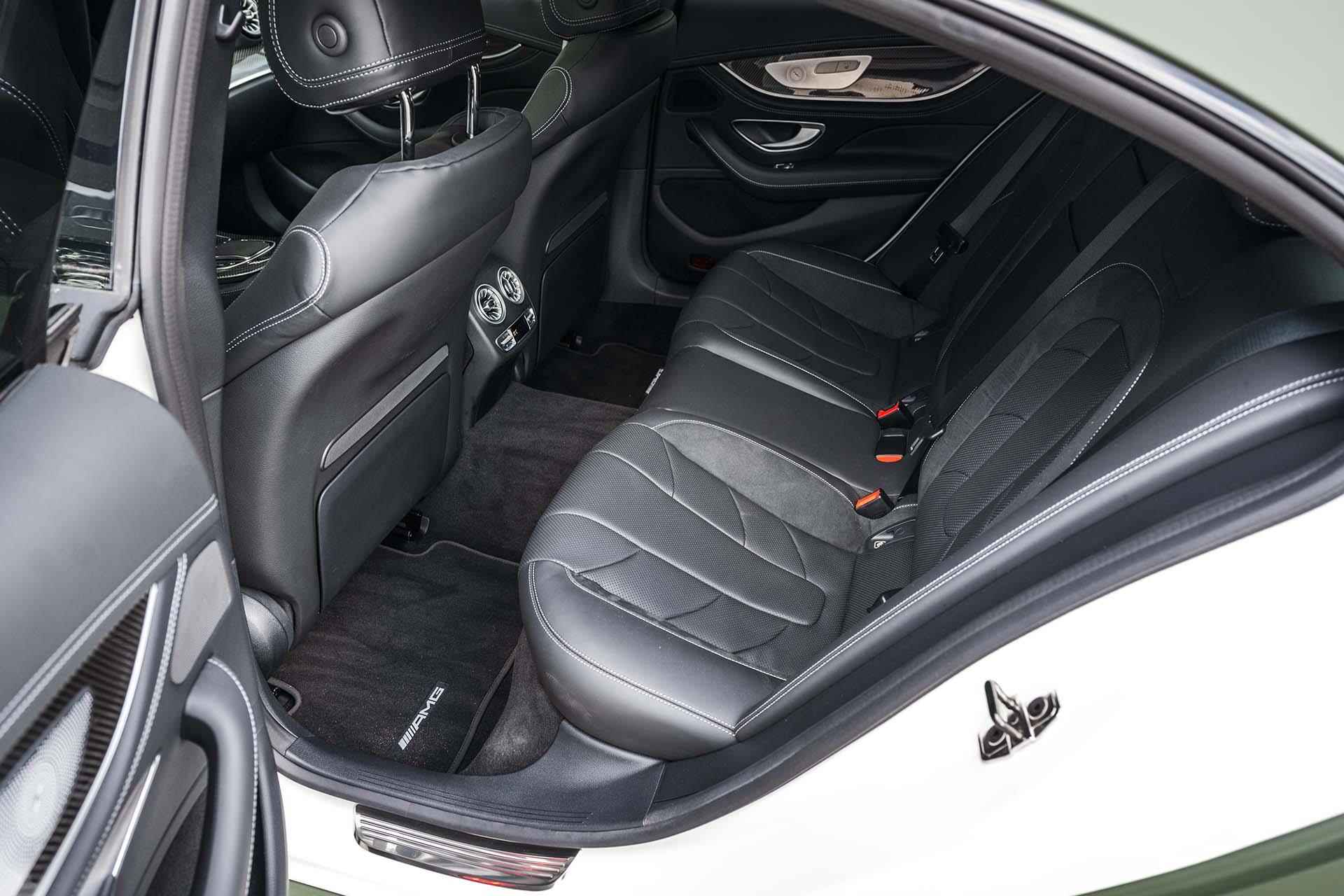 Mercedes-Benz CLS 53 AMG NIGHT 4MATIC+ Premium Plus | Carbon Interieur + Exterieur | Panoramadak | 20-Inch | AMG RIDE CONTROL + | AMG Track Pace | Burmester | - 6/34