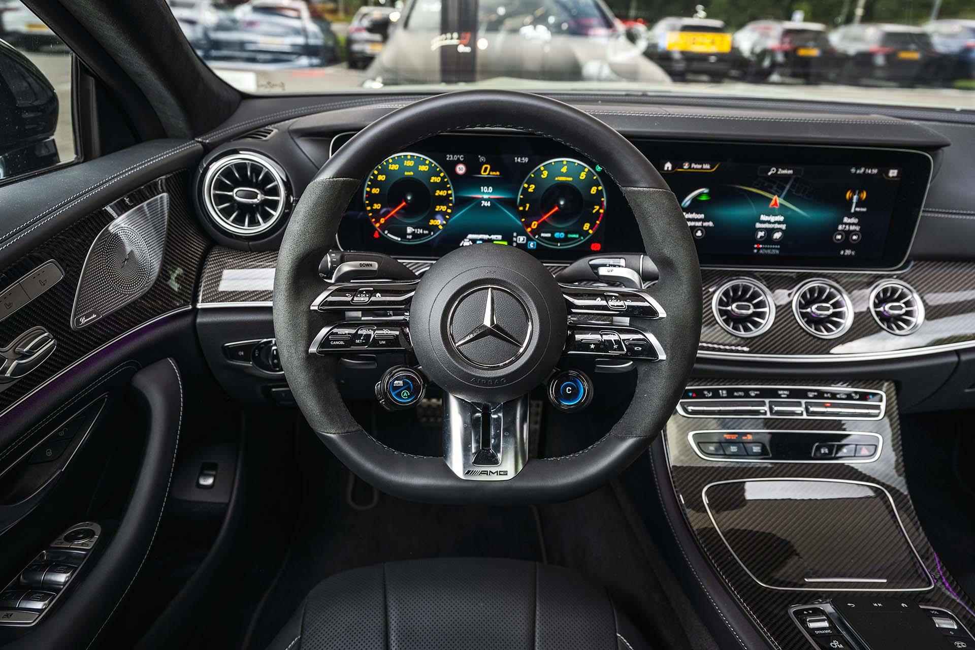 Mercedes-Benz CLS 53 AMG NIGHT 4MATIC+ Premium Plus | Carbon Interieur + Exterieur | Panoramadak | 20-Inch | AMG RIDE CONTROL + | AMG Track Pace | Burmester | - 19/34