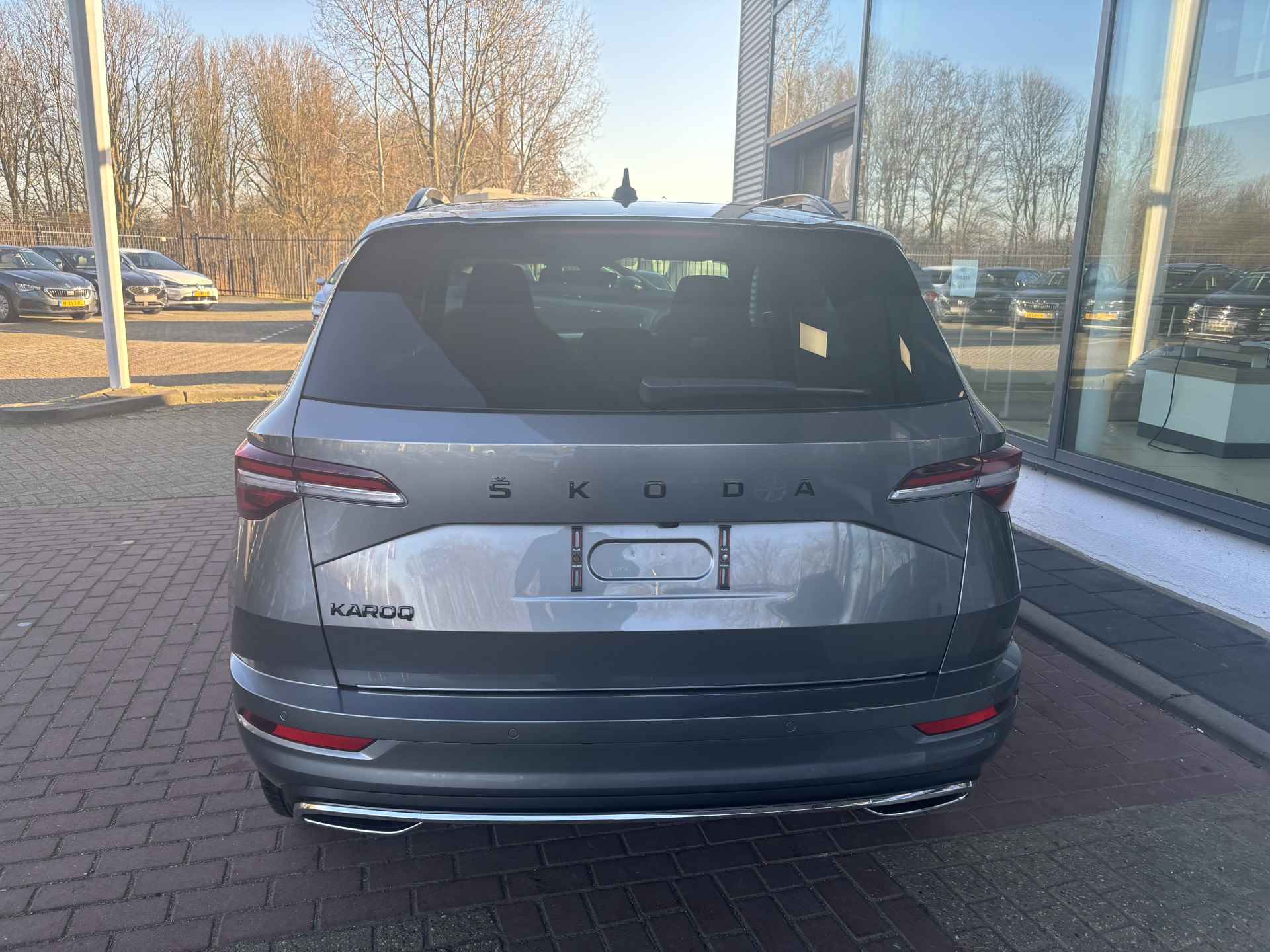 Škoda Karoq 1.5 TSI ACT Sportline Business / Afneembare trekhaak / Achteruitrijcamera / 18" lichtmetalen velgen / Virtual Cockpit / Full LED Matrix koplampen - 18/33