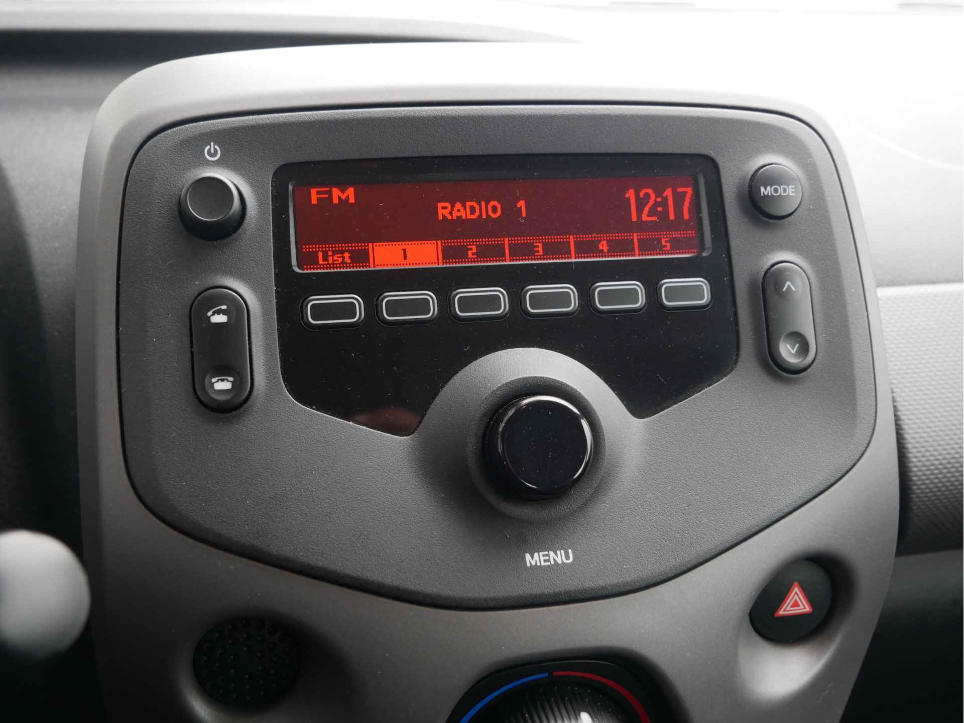 Peugeot 108 1.0 e-VTi Active Bluetooth | Airco| Mistlampen | eerste eigenaar! - 14/24