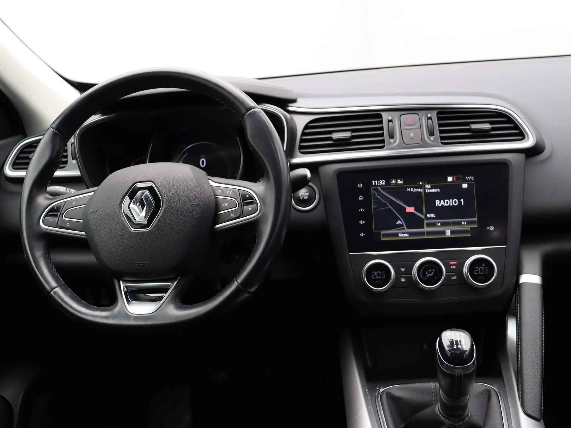 Renault Kadjar 140pk TCe Intens | Navigatie | Achteruitrijcamera | 1500KG trekgewicht | Climate control | 18" lichtmetalen velgen | - 4/50