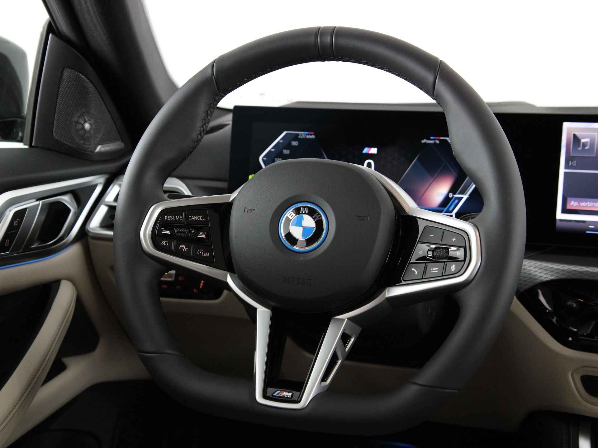 BMW i4 eDrive40 84 kWh - 3/28