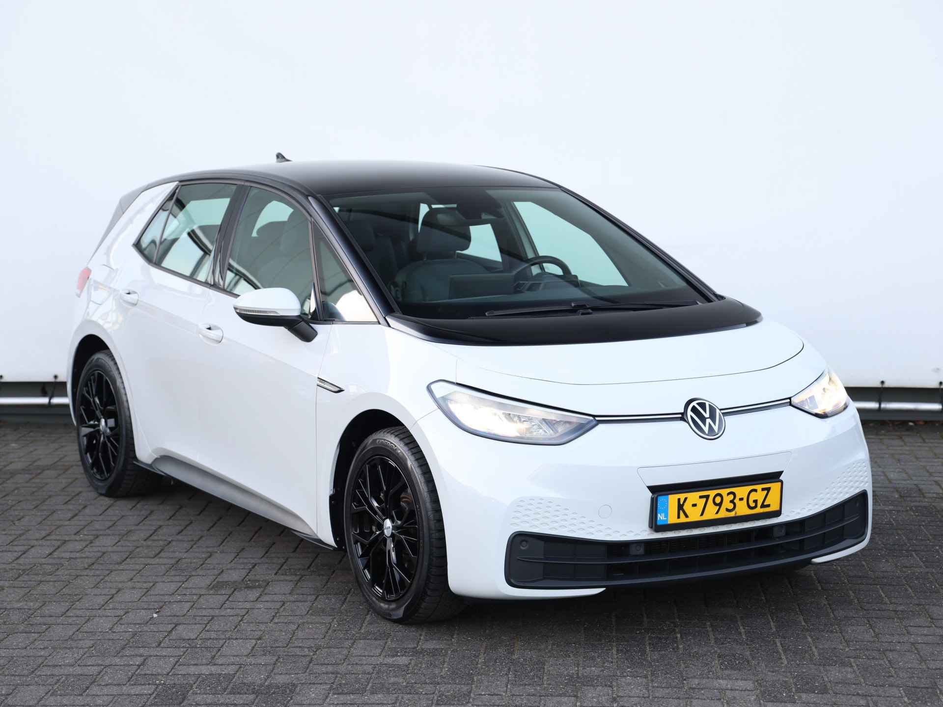 Volkswagen ID.3 Life 58 kWh 204pk | LED | Navigatie | Climate control | Cruise control | Stoel/Stuurverwarming - 3/26