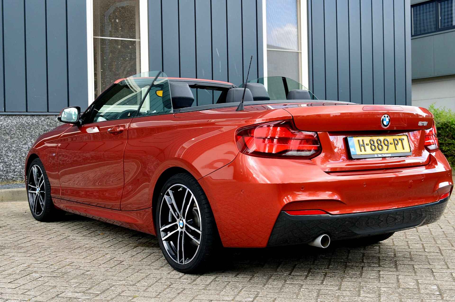 BMW 2 Serie Cabrio 218i M-Sport High Executive Edition Rijklaarprijs-Garantie Navigatie Leder Sport interieur led camera windscherm - 3/40