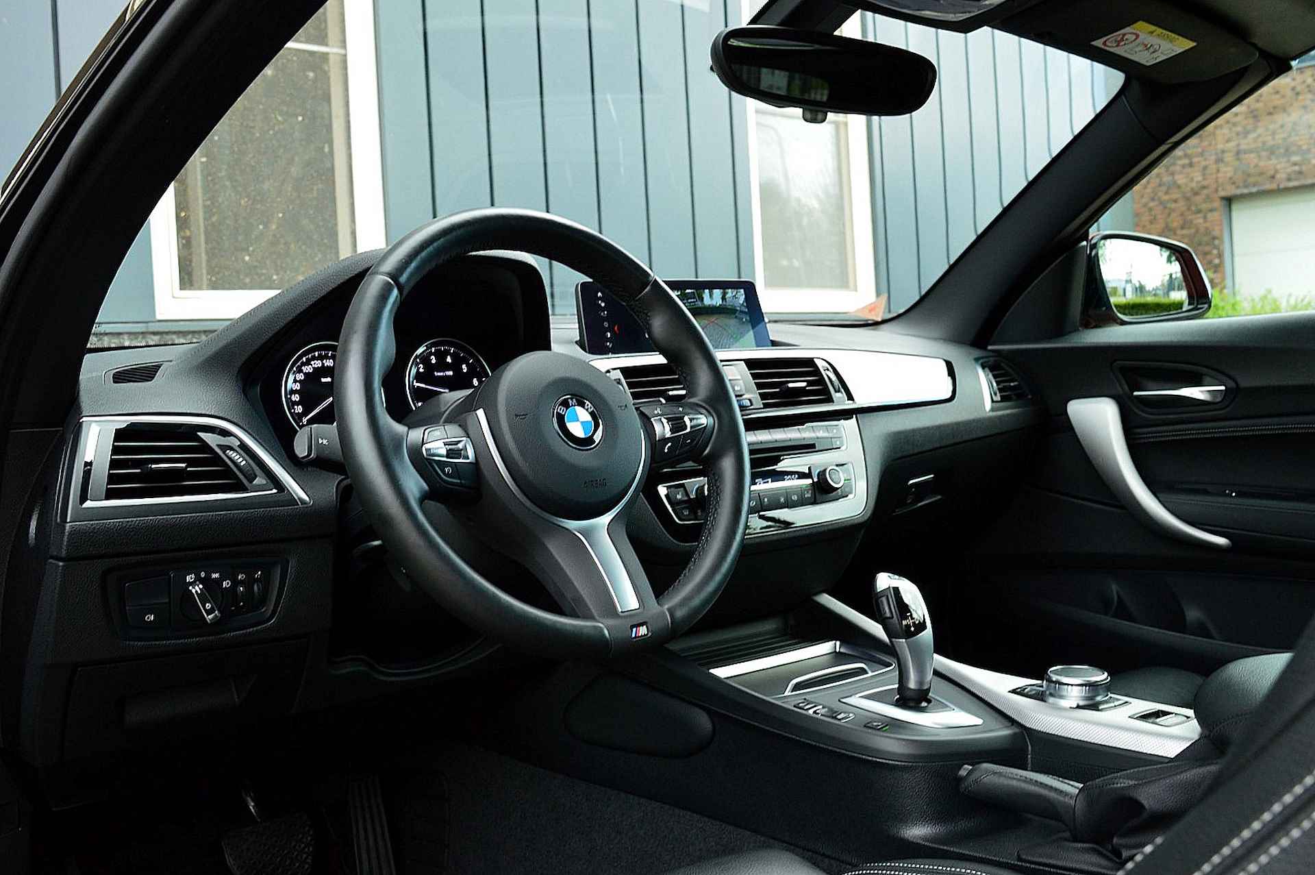 BMW 2 Serie Cabrio 218i M-Sport High Executive Edition Rijklaarprijs-Garantie Navigatie Leder Sport interieur led camera windscherm - 12/40