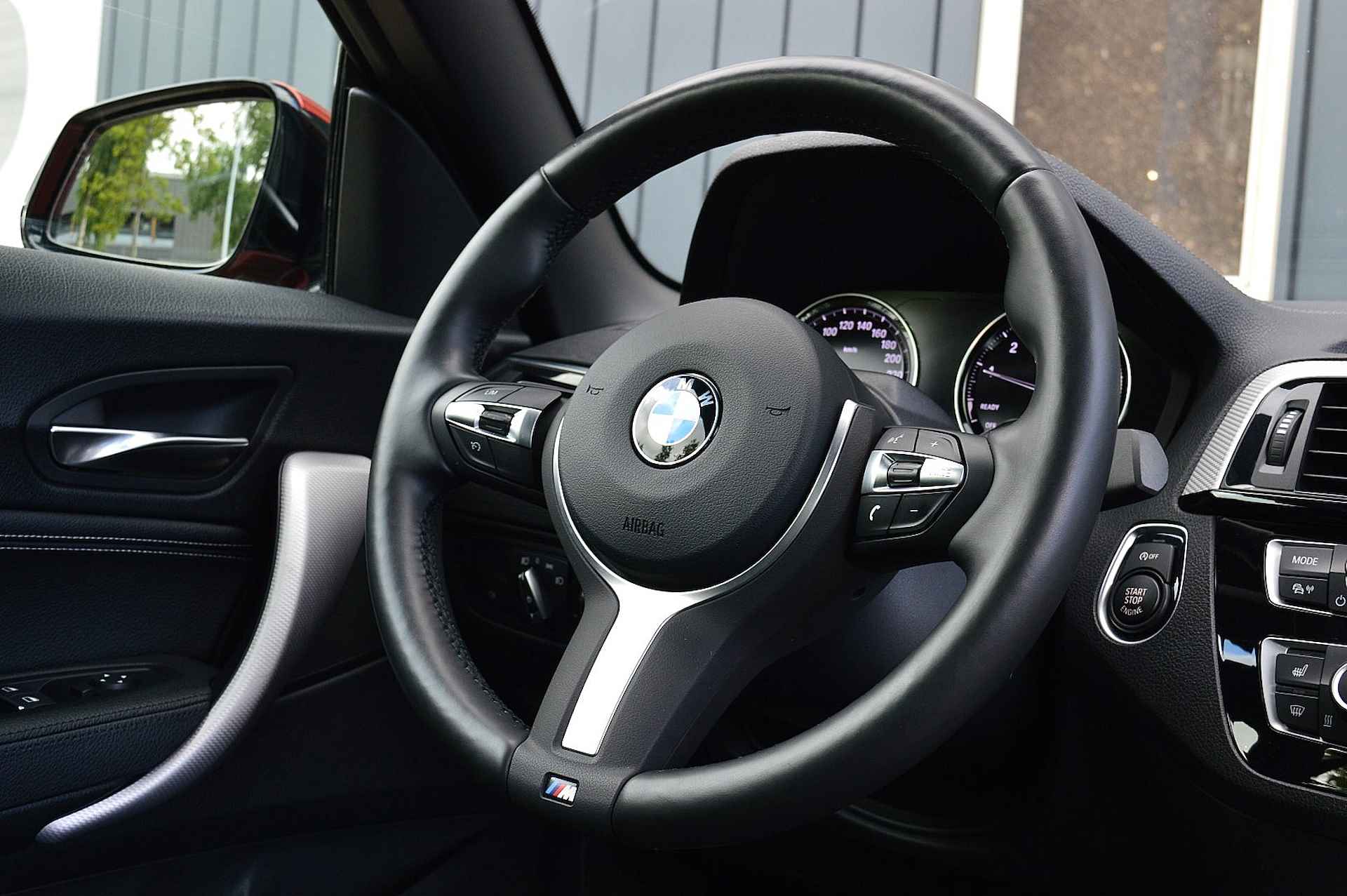 BMW 2 Serie Cabrio 218i M-Sport High Executive Edition Rijklaarprijs-Garantie Navigatie Leder Sport interieur led camera windscherm - 37/40