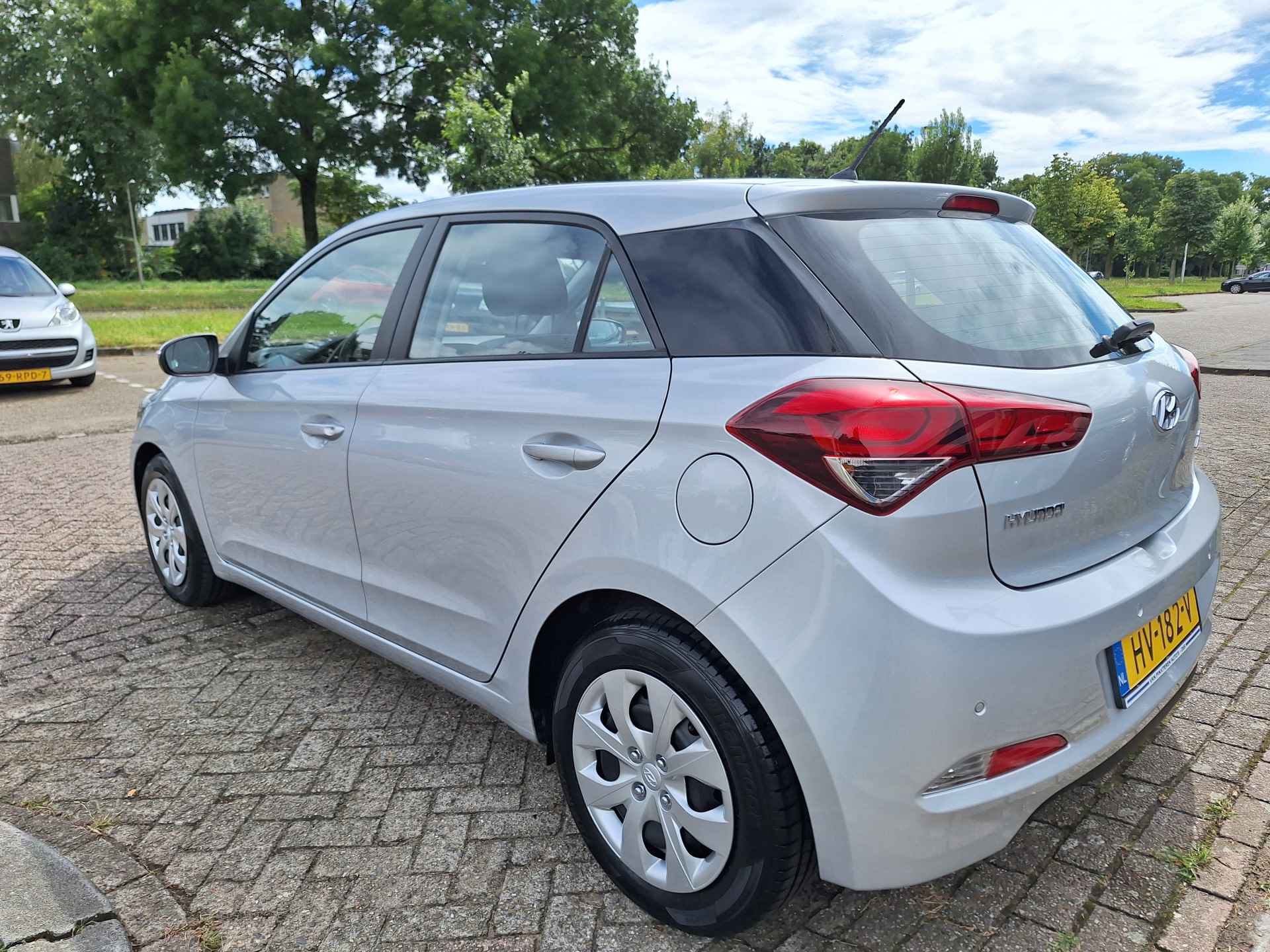 Hyundai i20 1.2 HP i-Motion - 4/28