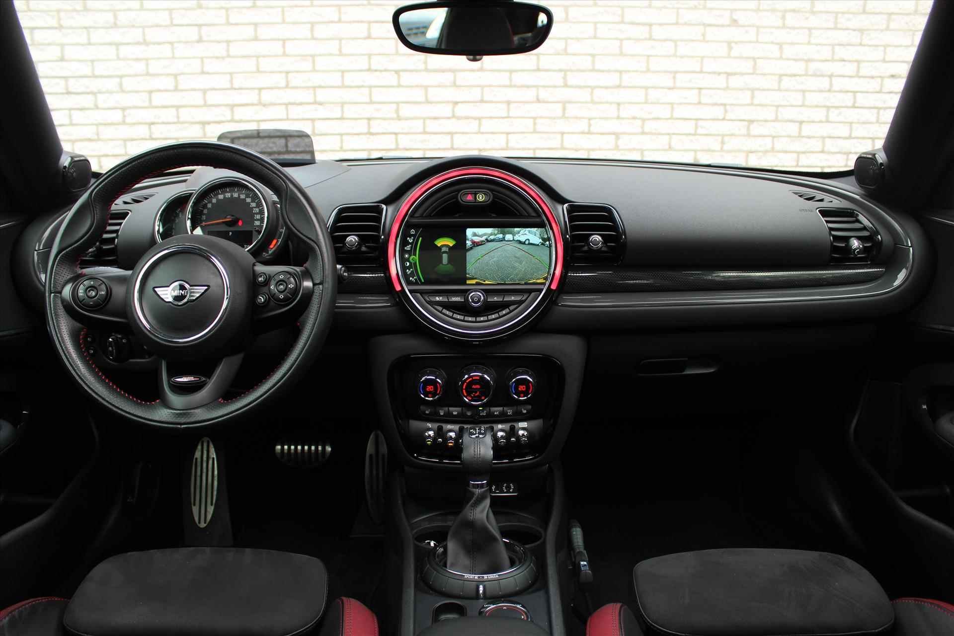 MINI Mini Clubman (f54) 2.0 192pk Aut Cooper S Chili John Cooper Works | Automaat | PANO | Camera | Carplay | PDC | Stoelverwarming | Keyless | Cruise | NAVI - 11/42