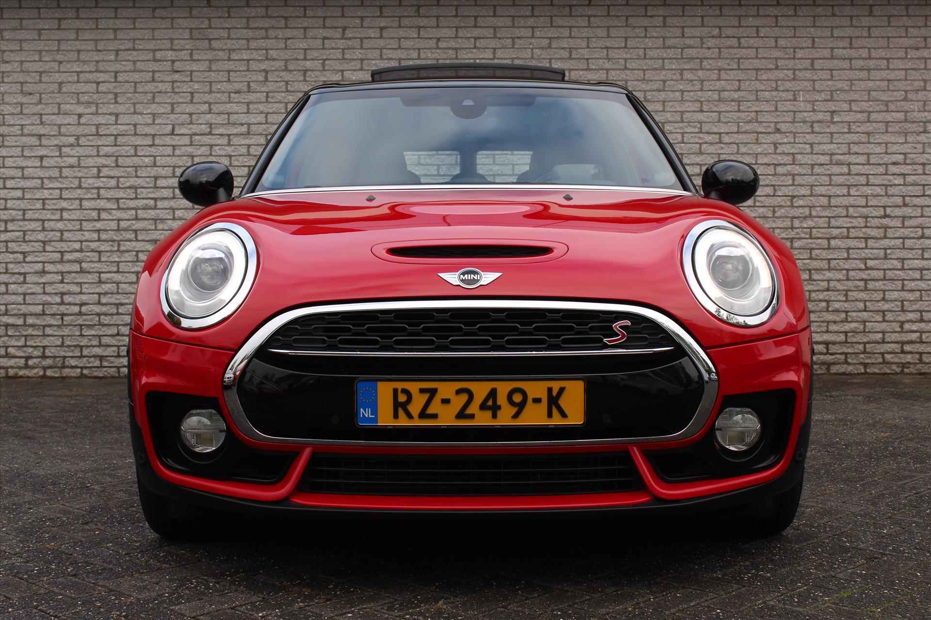 MINI Mini Clubman (f54) 2.0 192pk Aut Cooper S Chili John Cooper Works | Automaat | PANO | Camera | Carplay | PDC | Stoelverwarming | Keyless | Cruise | NAVI - 15/42