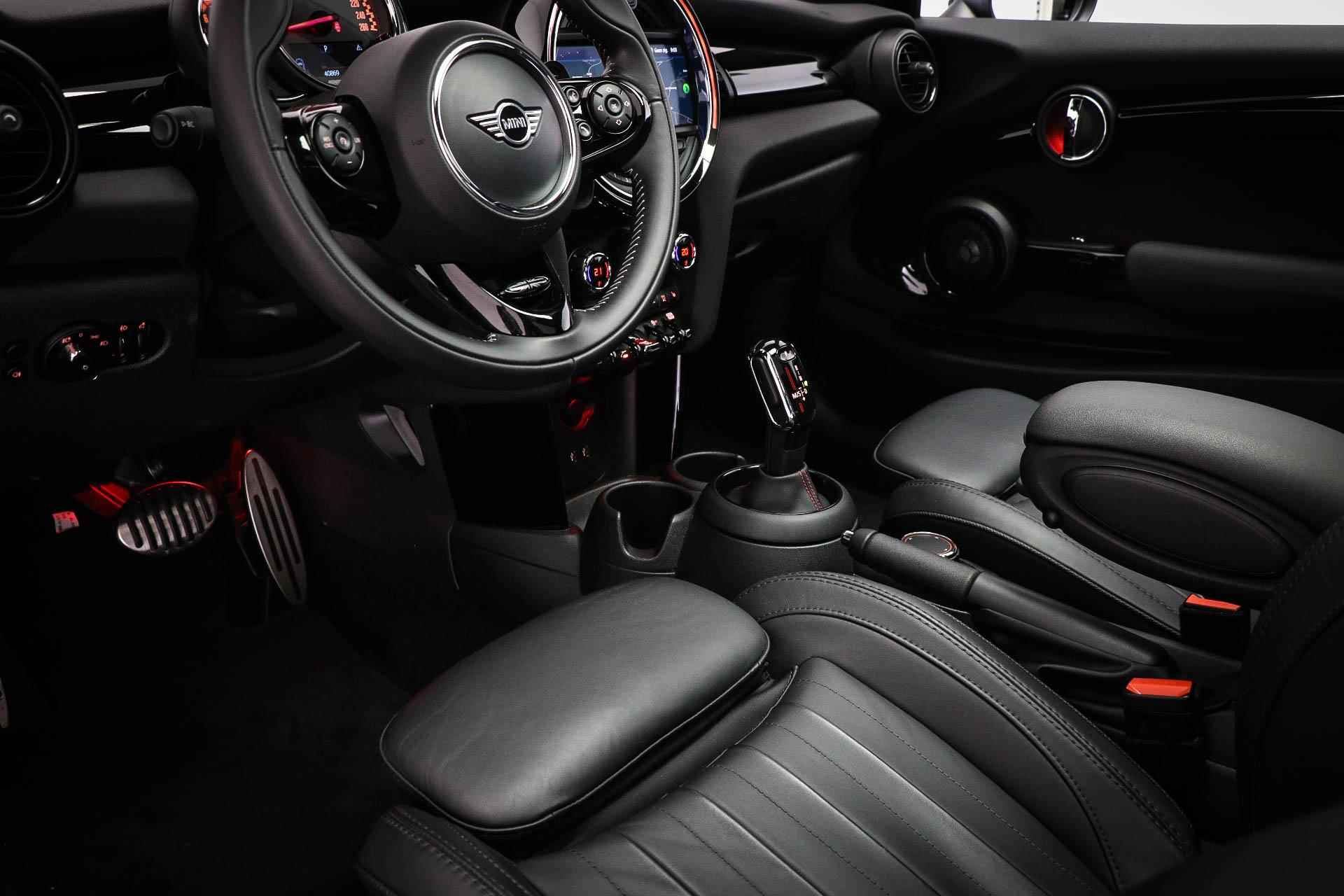 Mini Mini 2.0 John Cooper Works Chili | PANORAMADAK | HEAD UP | HARMAN KARDON DAB | APPLE | CAMERA - 30/60