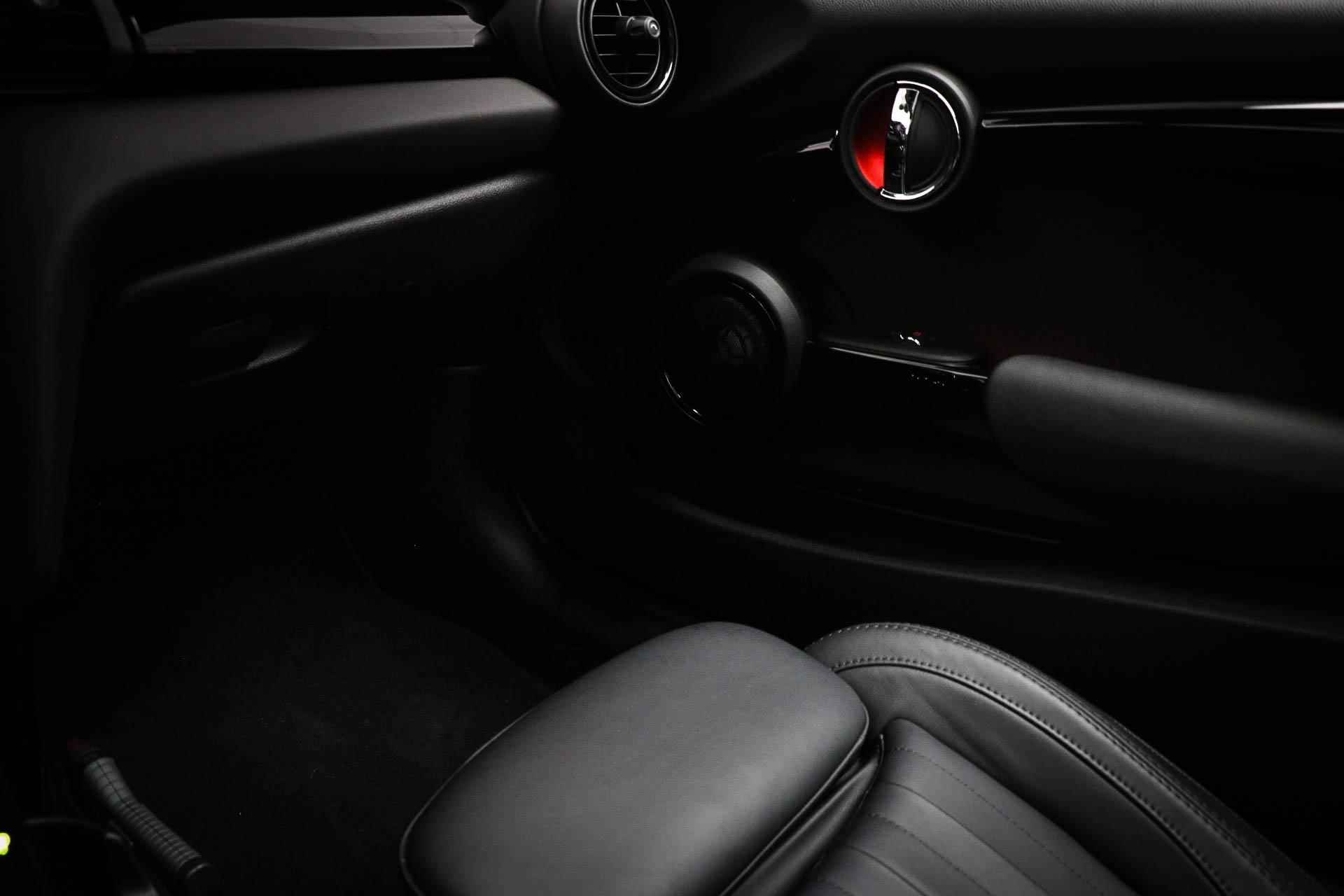 Mini Mini 2.0 John Cooper Works Chili | PANORAMADAK | HEAD UP | HARMAN KARDON DAB | APPLE | CAMERA - 39/60