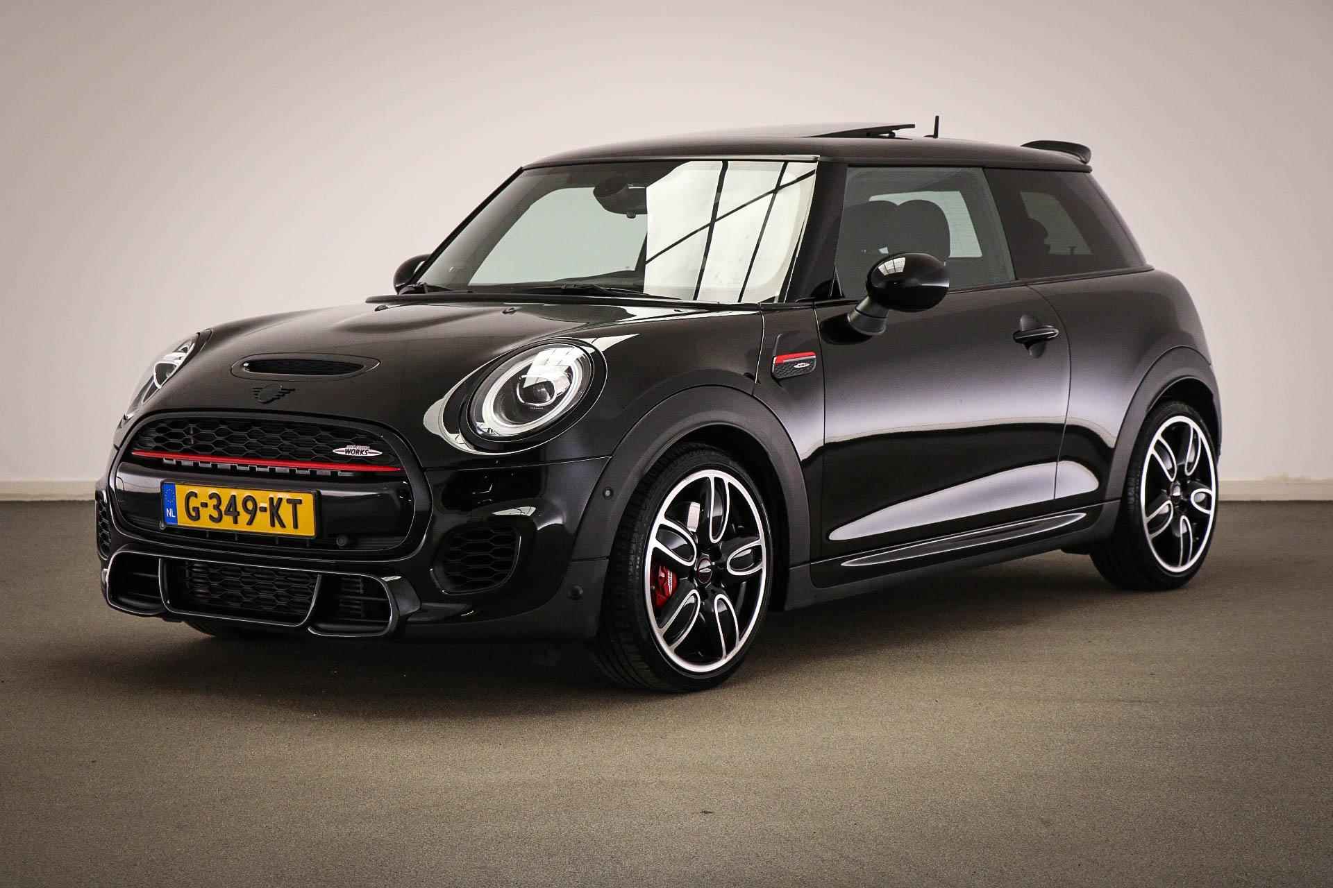 Mini Mini 2.0 John Cooper Works Chili | PANORAMADAK | HEAD UP | HARMAN KARDON DAB | APPLE | CAMERA - 59/60