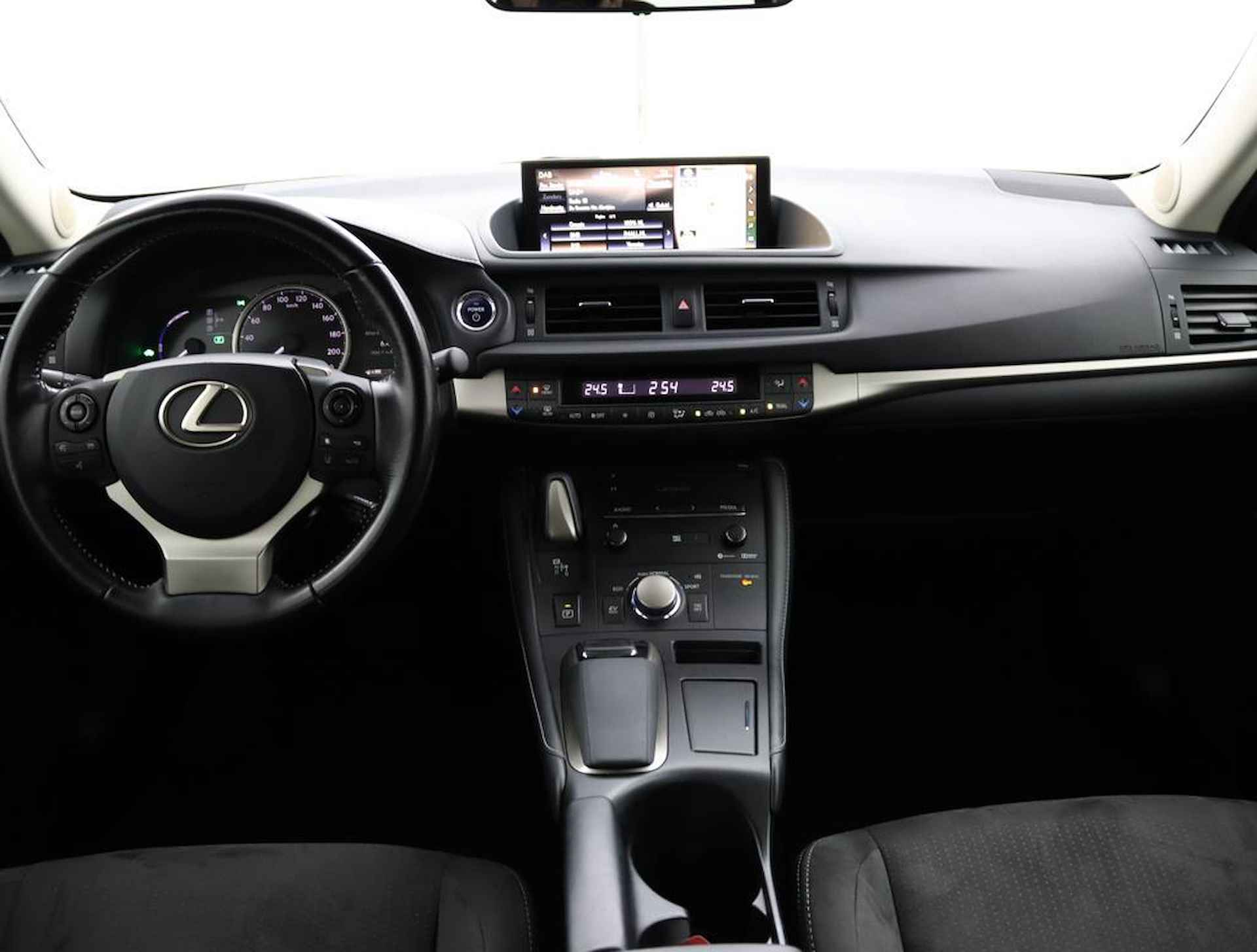Lexus CT 200h Edition 30 | Adaptive Cruise Control | Lane Assist | LED koplampen | - 4/43