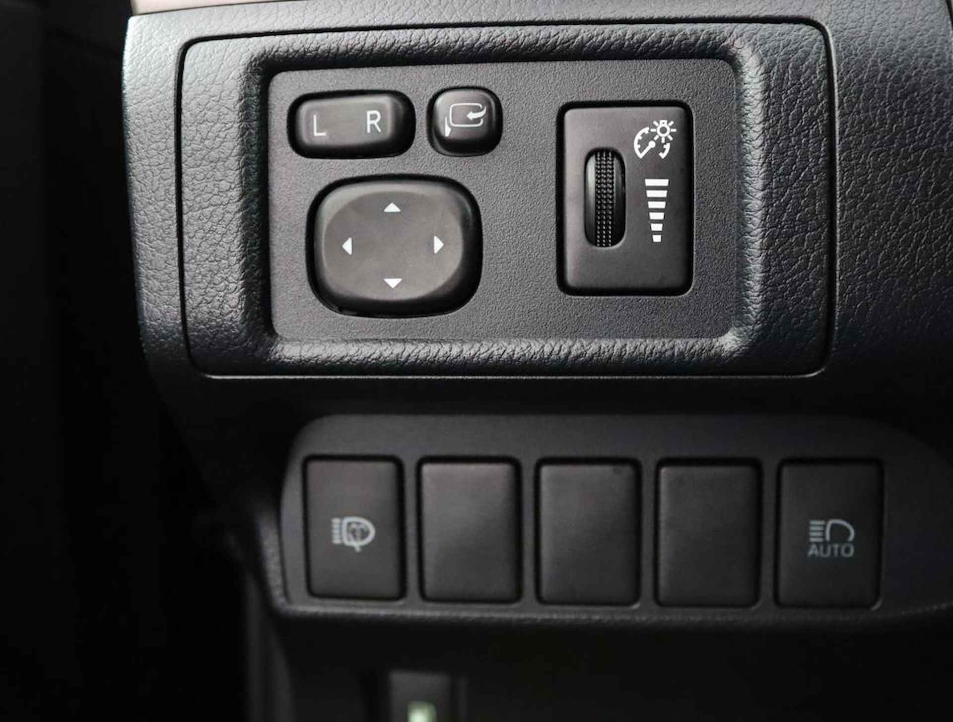 Lexus CT 200h Edition 30 | Adaptive Cruise Control | Lane Assist | LED koplampen | - 25/43