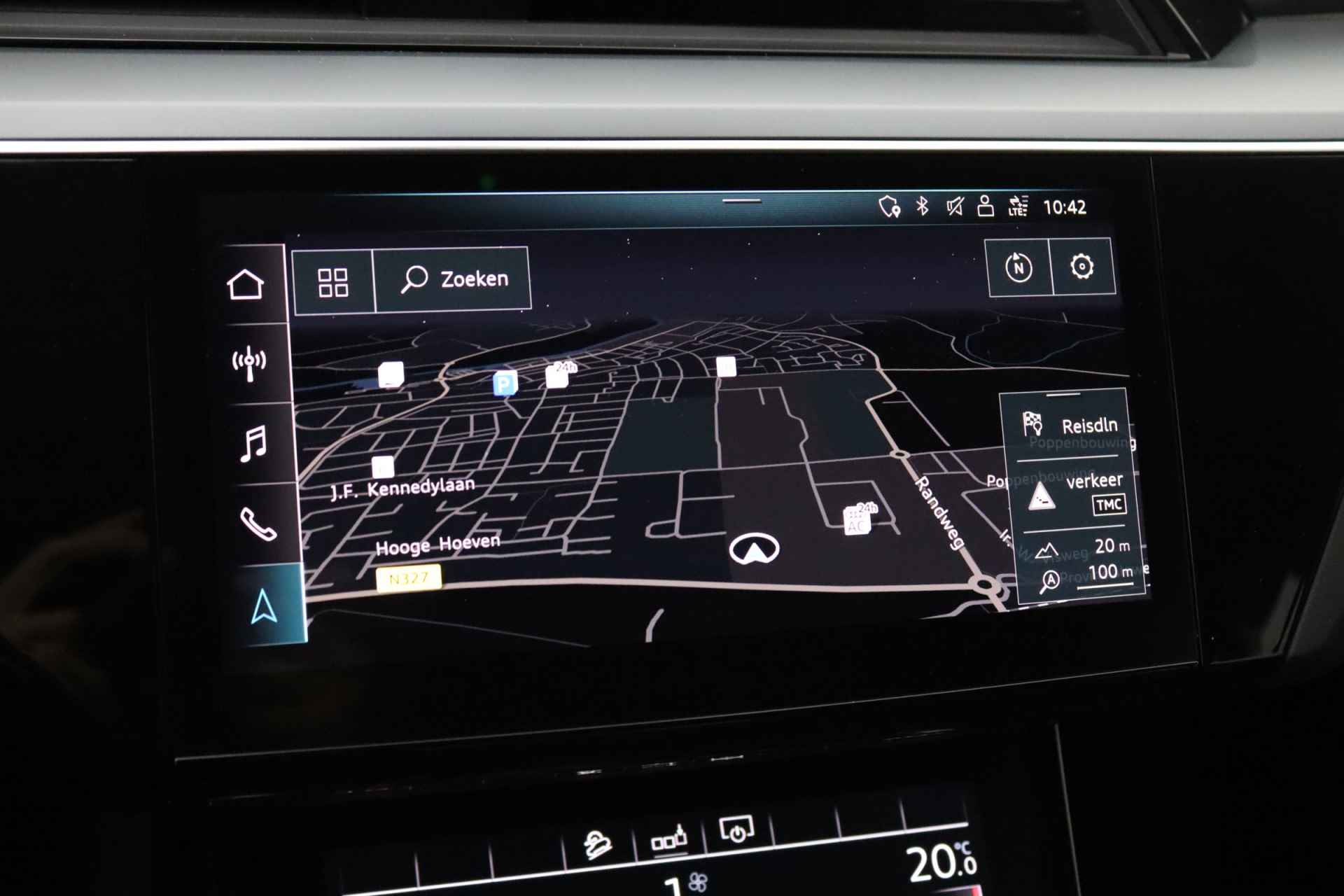 Audi e-tron quattro Launch edition | Lage km stand | Led koplampen | Climate control | Parkeersensoren | Navigatie - 18/31