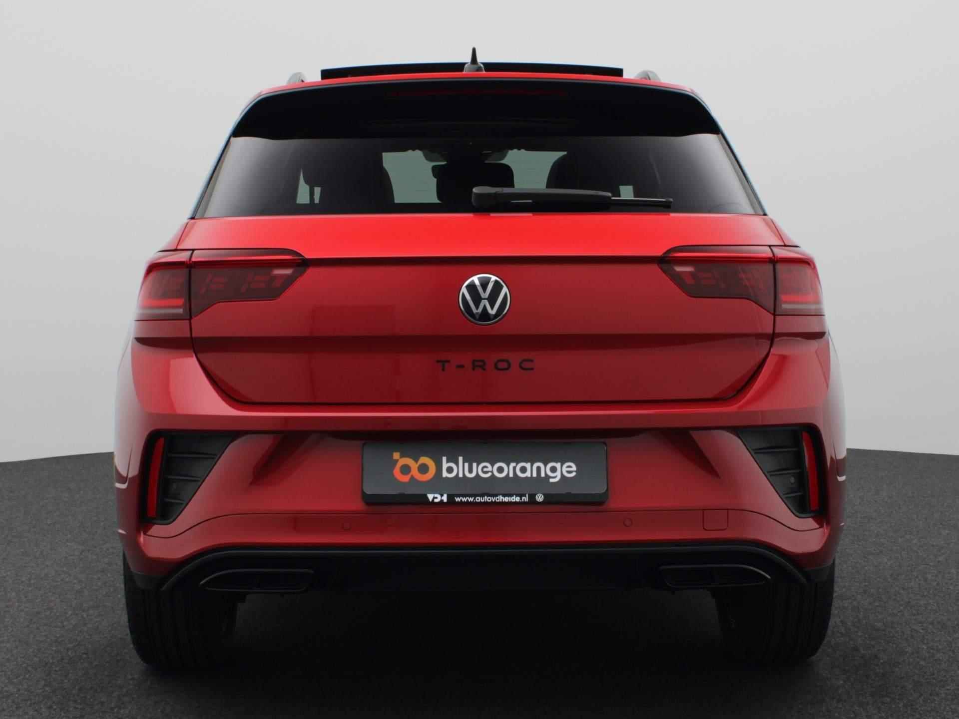 Volkswagen T-Roc 1.5 TSI R-Line Business 150PK DSG Black Style, LED-Matrix, Keyless Entry & Start, Pano-Schuifdak, Achteruitrijcamera, Travel Assist, 18" LM Velgen - 11/49