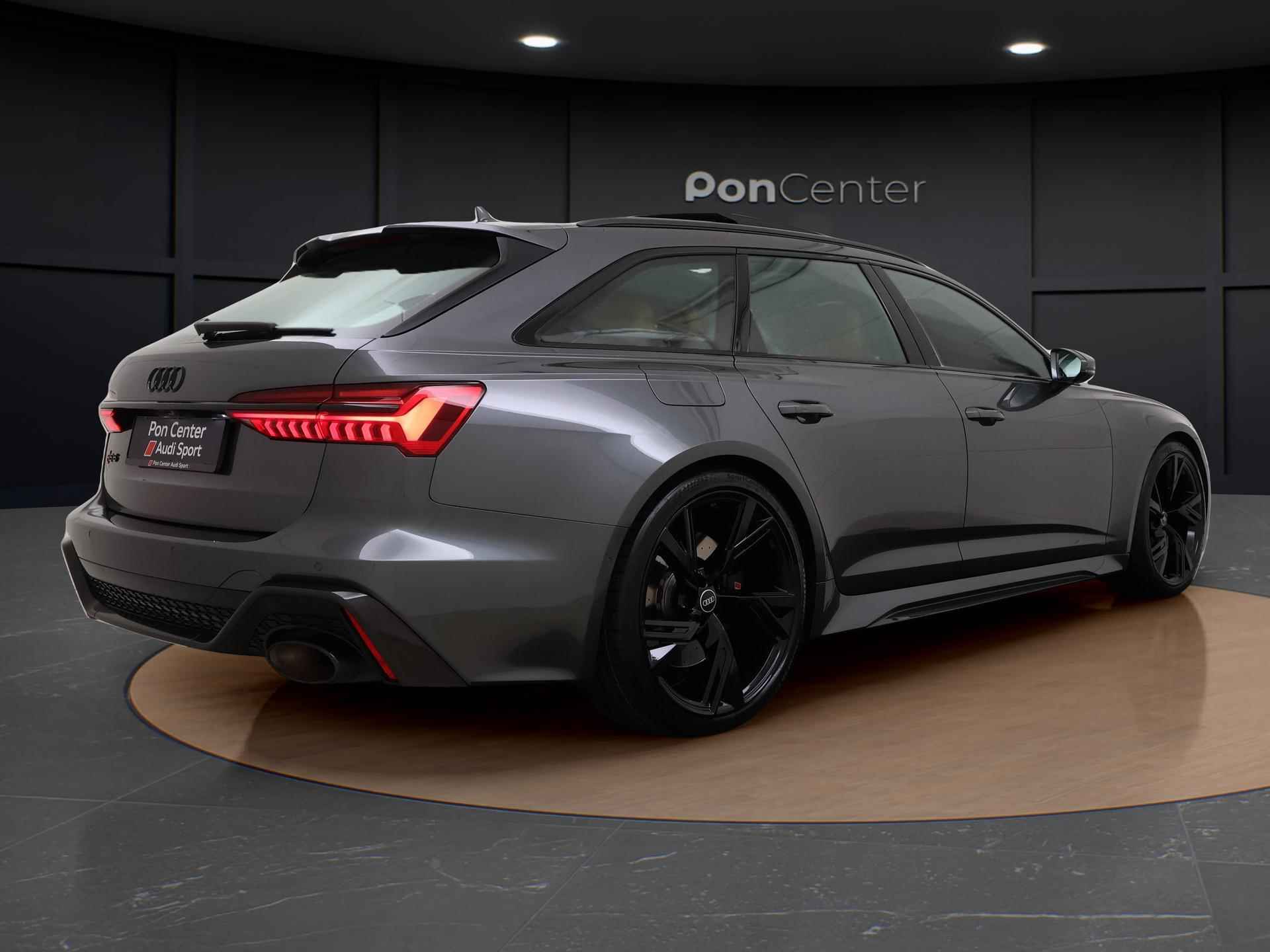 Audi RS6 Avant 4.0 TFSI 600 PK quattro | Pano.dak | B&O Advanced | Vierwielbesturing | Carbon | Servosluiting | Alcantara hemel | Head-up | 22'' | Adap. cruise | Stoelventilatie | - 5/26