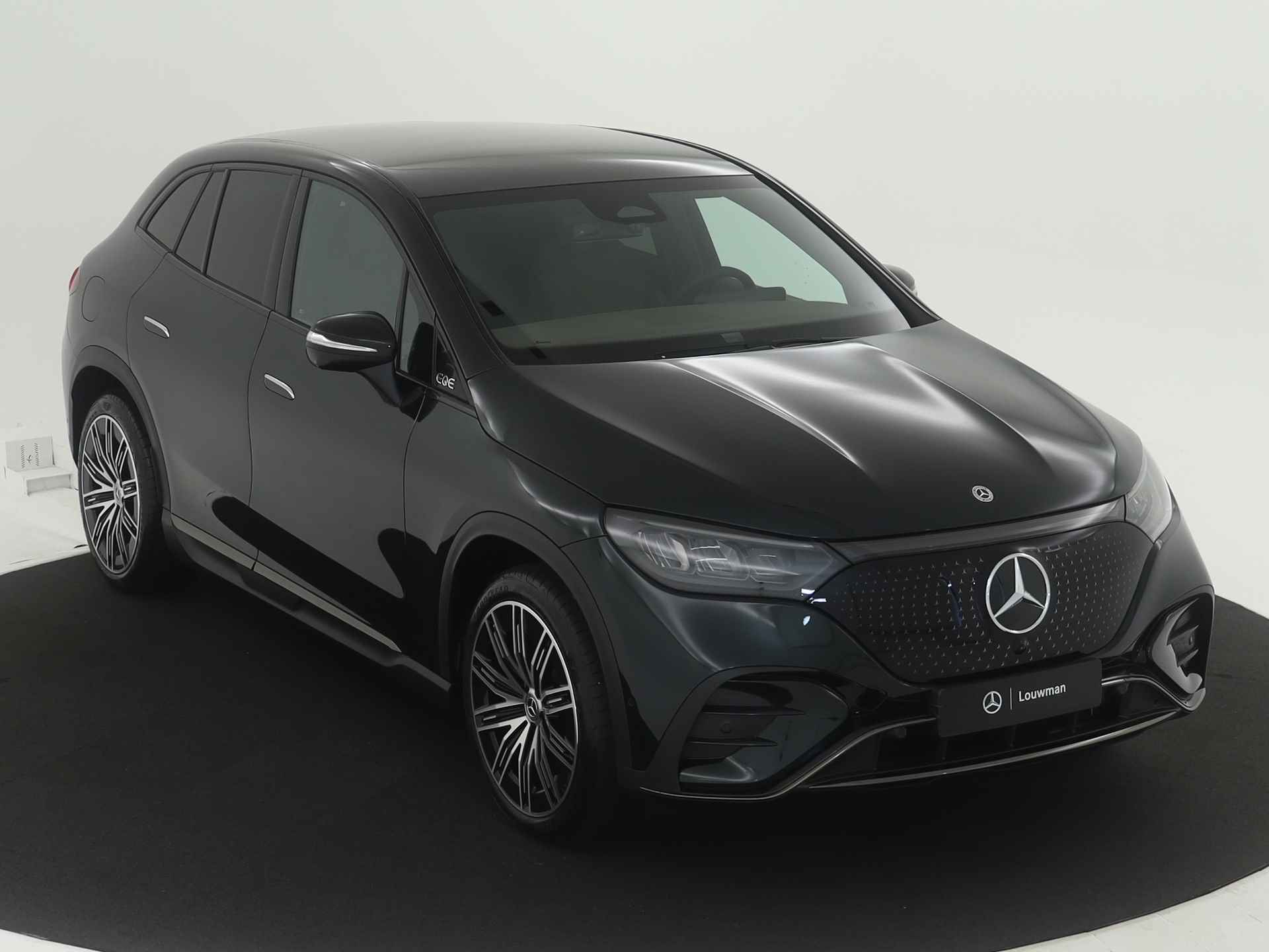 Mercedes-Benz EQE SUV 350 4Matic AMG Line Limited 91 kWh | Trekhaak | Nightpakket | Parkeerpakket met 360°-camera | Dodehoekassistent | USB-pakket plus | Displaypakket | KEYLESS GO-comfortpakket | 	Assistentiepakket | - 26/40