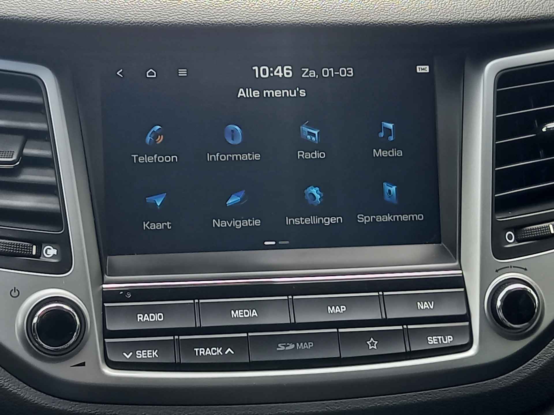 Hyundai Tucson 1.6 GDi Comfort Parkeersensoren voor en achter, stoelverwarming en Apple Carplay, Android Auto - 23/41