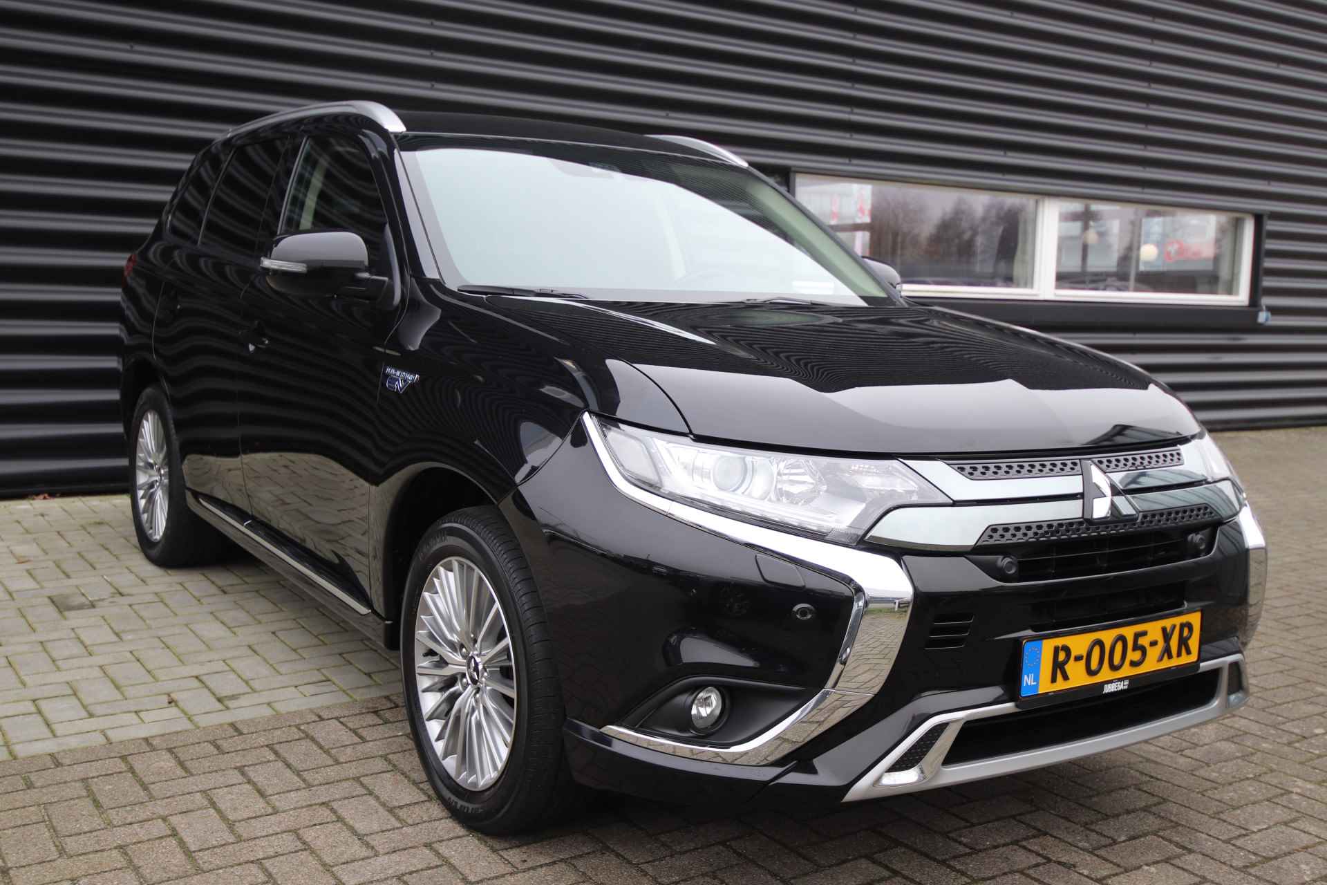 Mitsubishi Outlander 2.4 PHEV Pure+ Afn.Trekhaak, Trekgewicht 1.500kg, Navigatie - 39/74